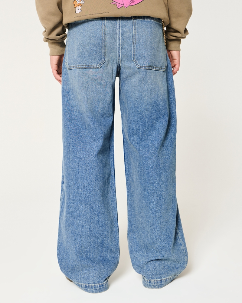 Medium Wash Super Baggy Jeans