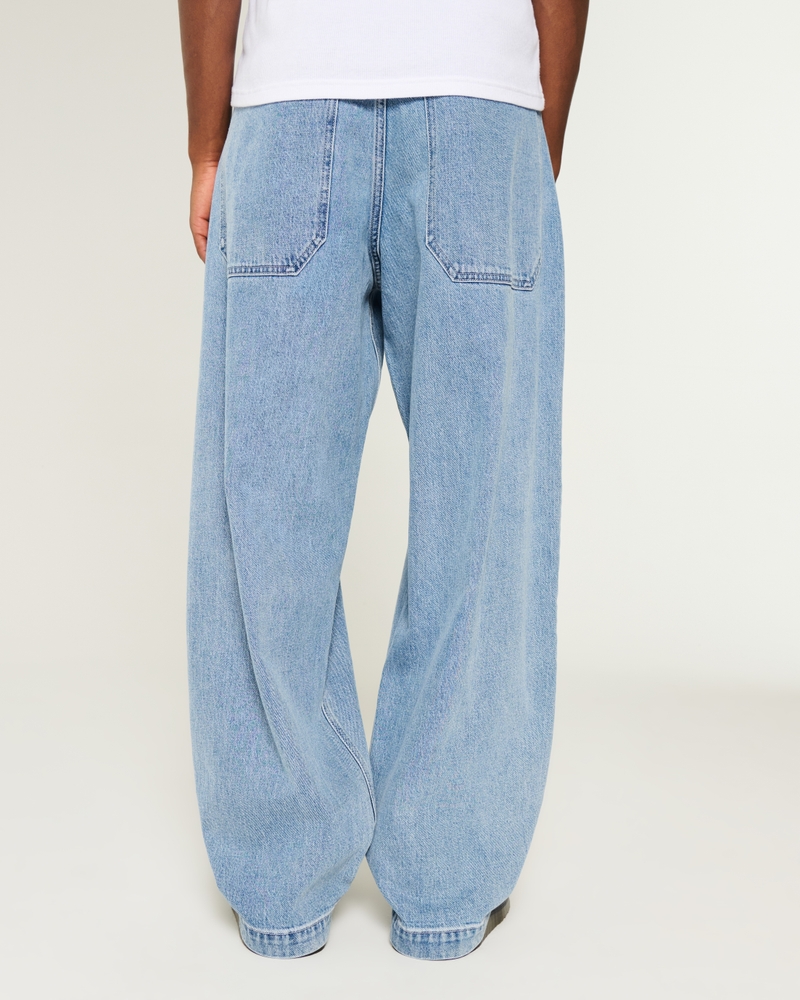 Medium Wash Baggy Skater Jeans