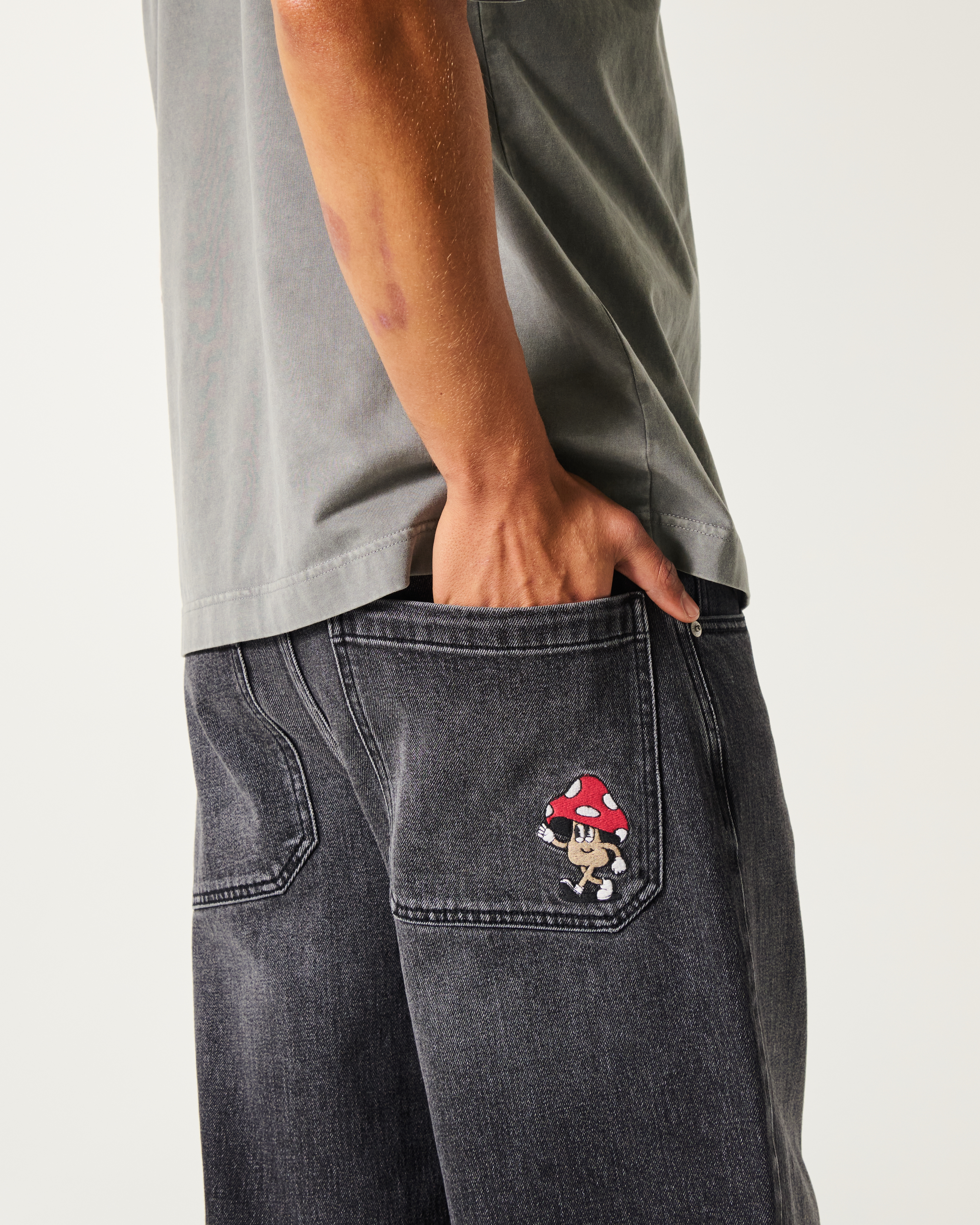 Men's Washed Black Super Baggy Jeans | Men's Clearance
