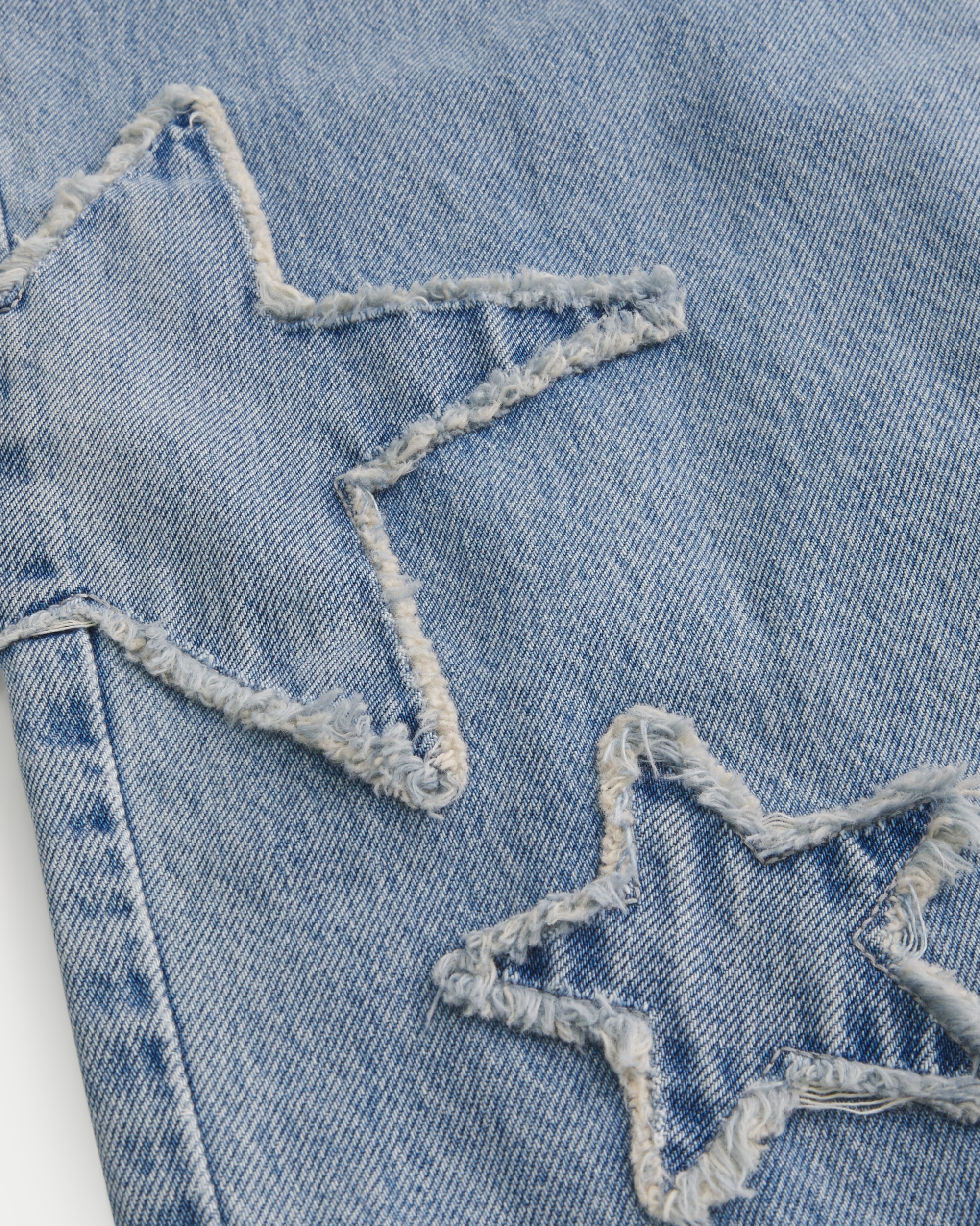 Light Wash Star Applique Baggy Jeans