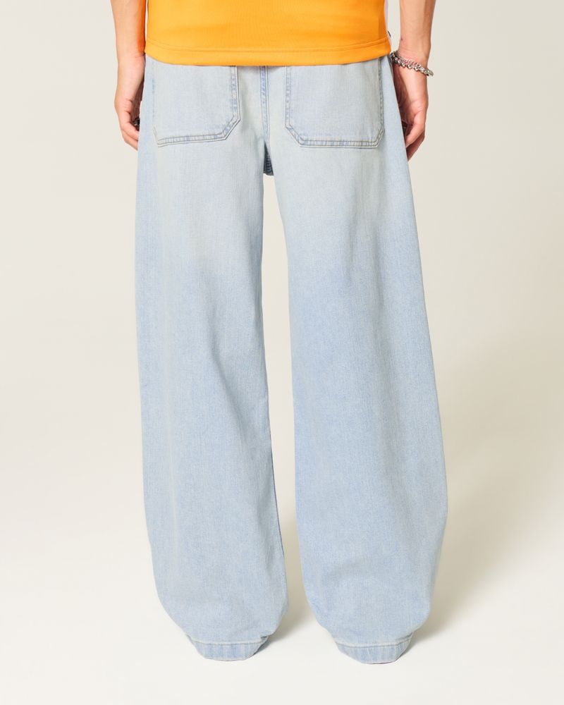 Light Wash Super Baggy Jeans