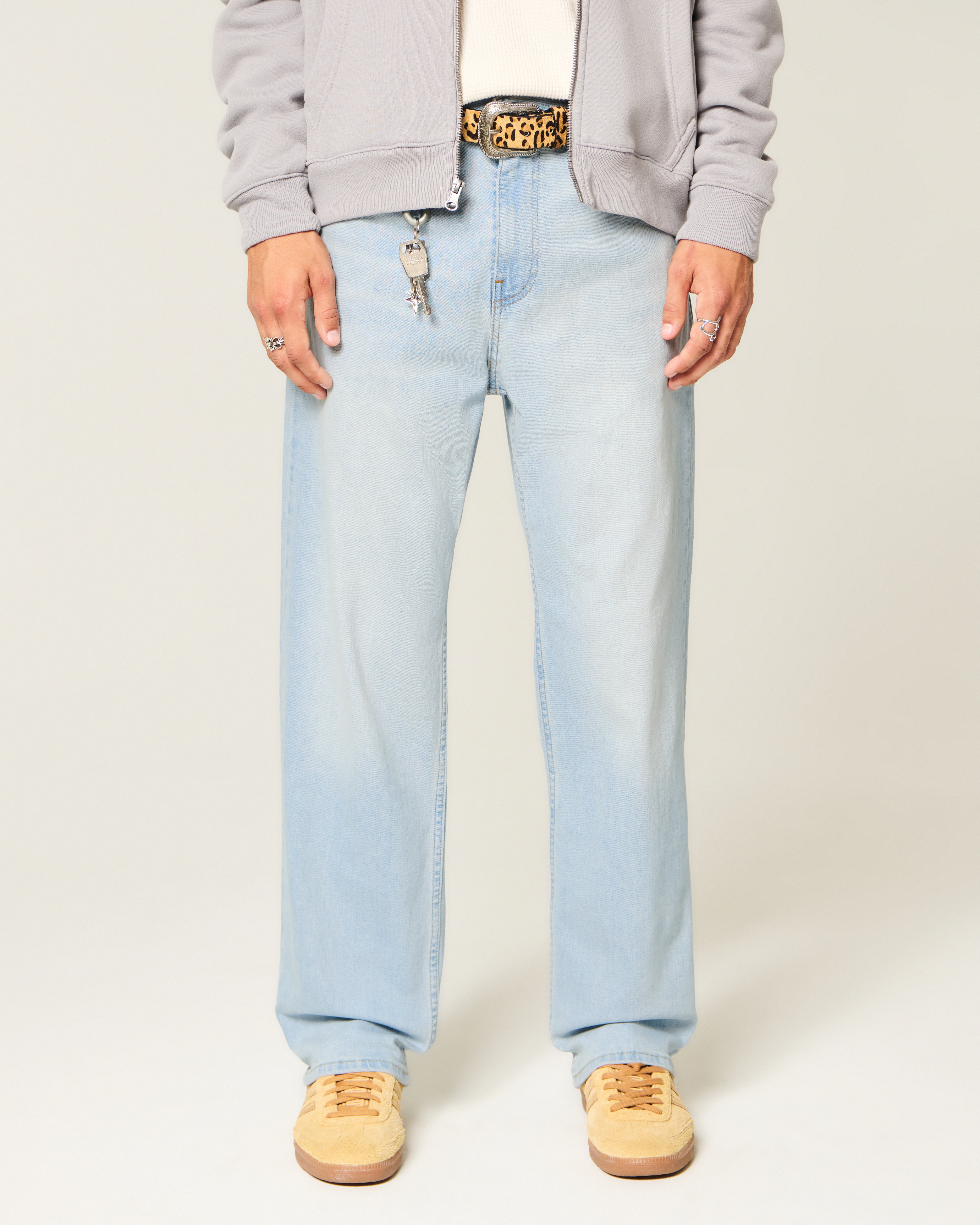 Light Wash Baggy Jeans