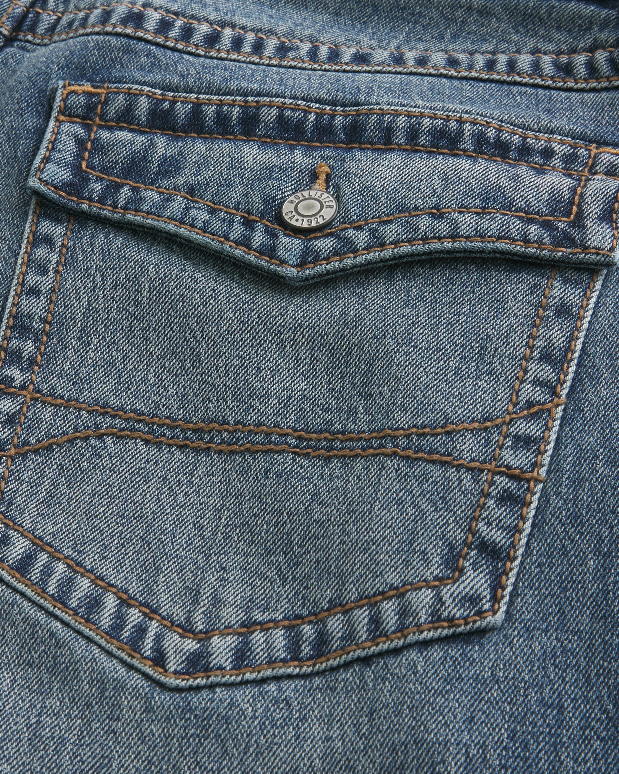 Medium Wash Flap Pocket Baggy Bootcut Jeans