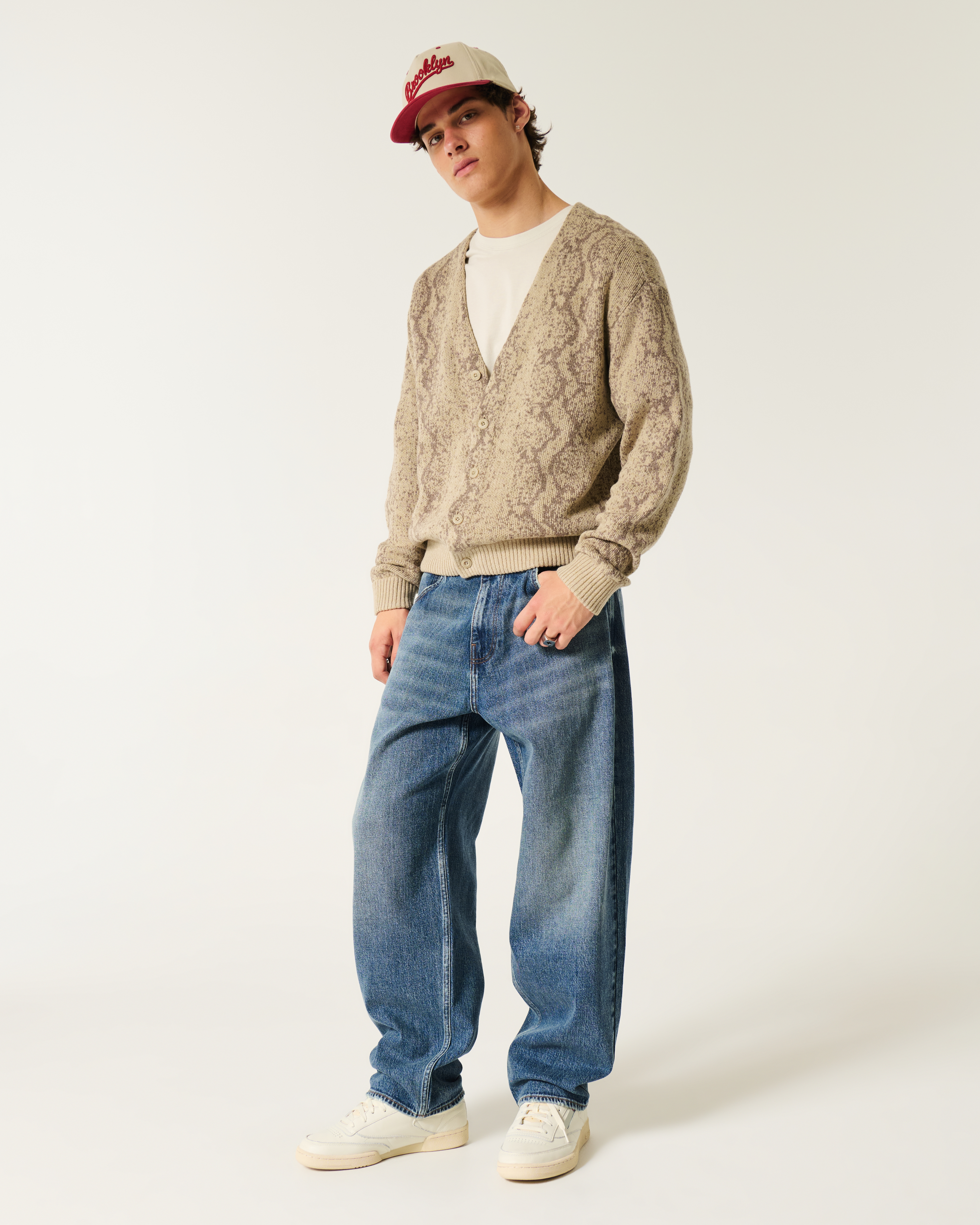 Medium Wash Baggy Skater Jeans