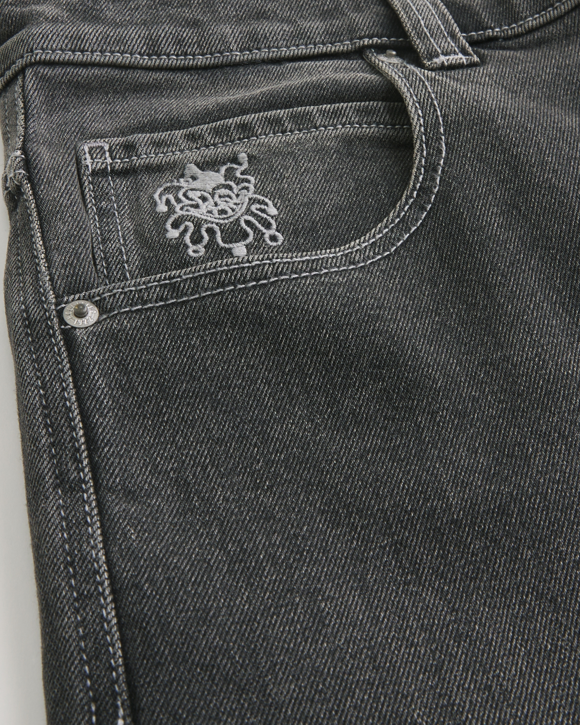 Washed Black Embroidered Skater Baggy Jeans