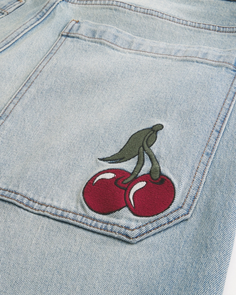 Light Wash Embroidered Skater Baggy Jeans