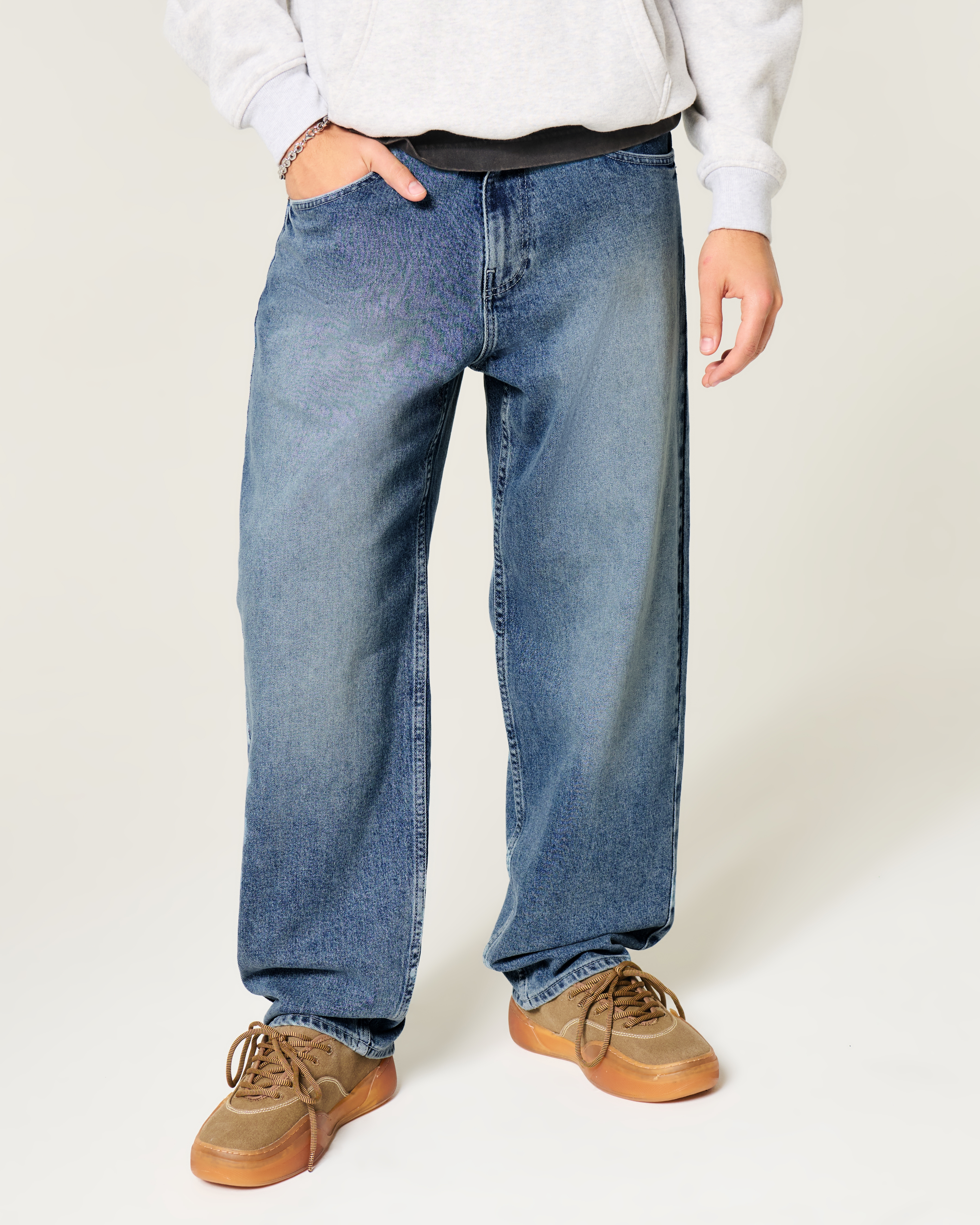 Medium Wash Skater Baggy Jeans