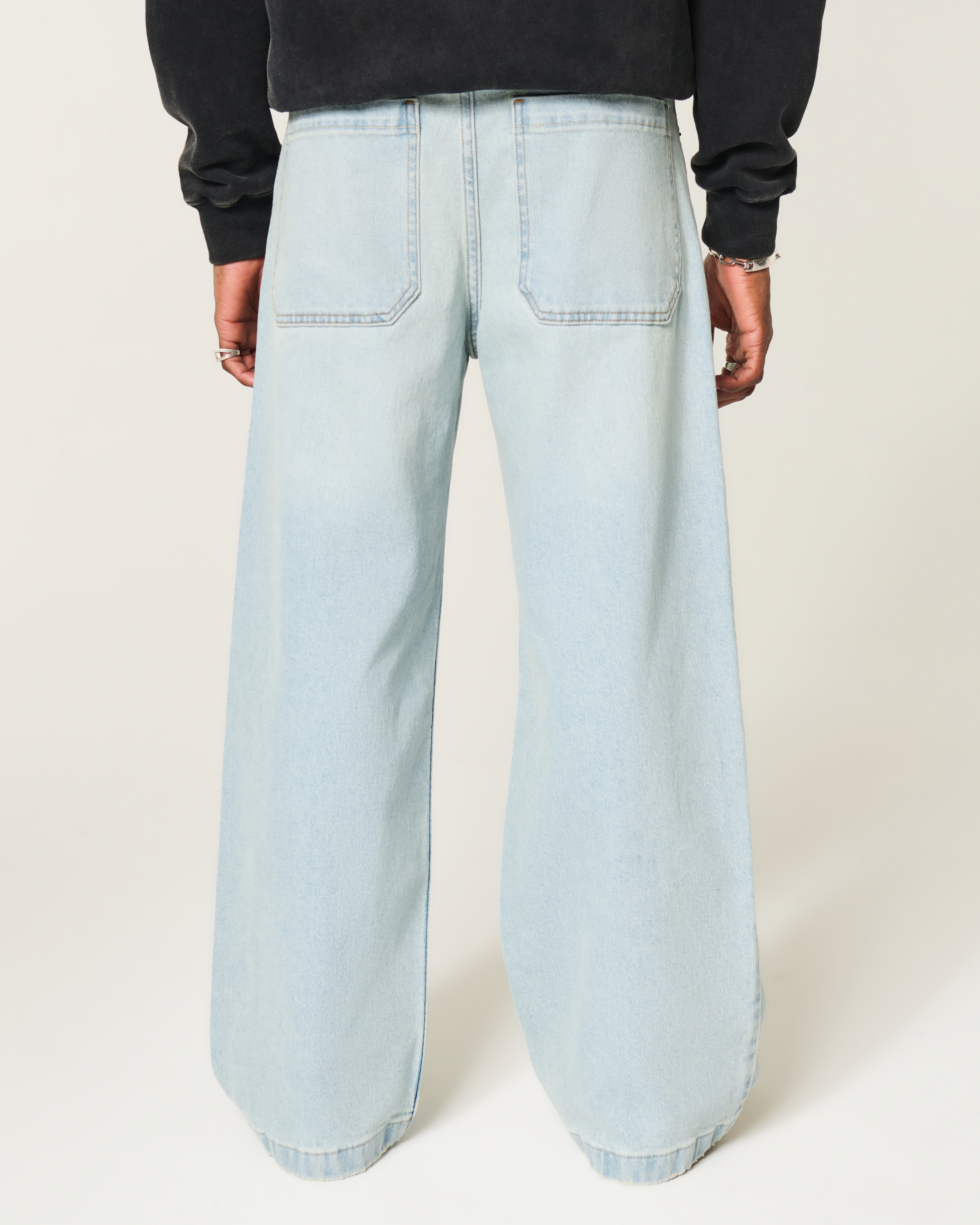 Light Wash Super Baggy Jeans
