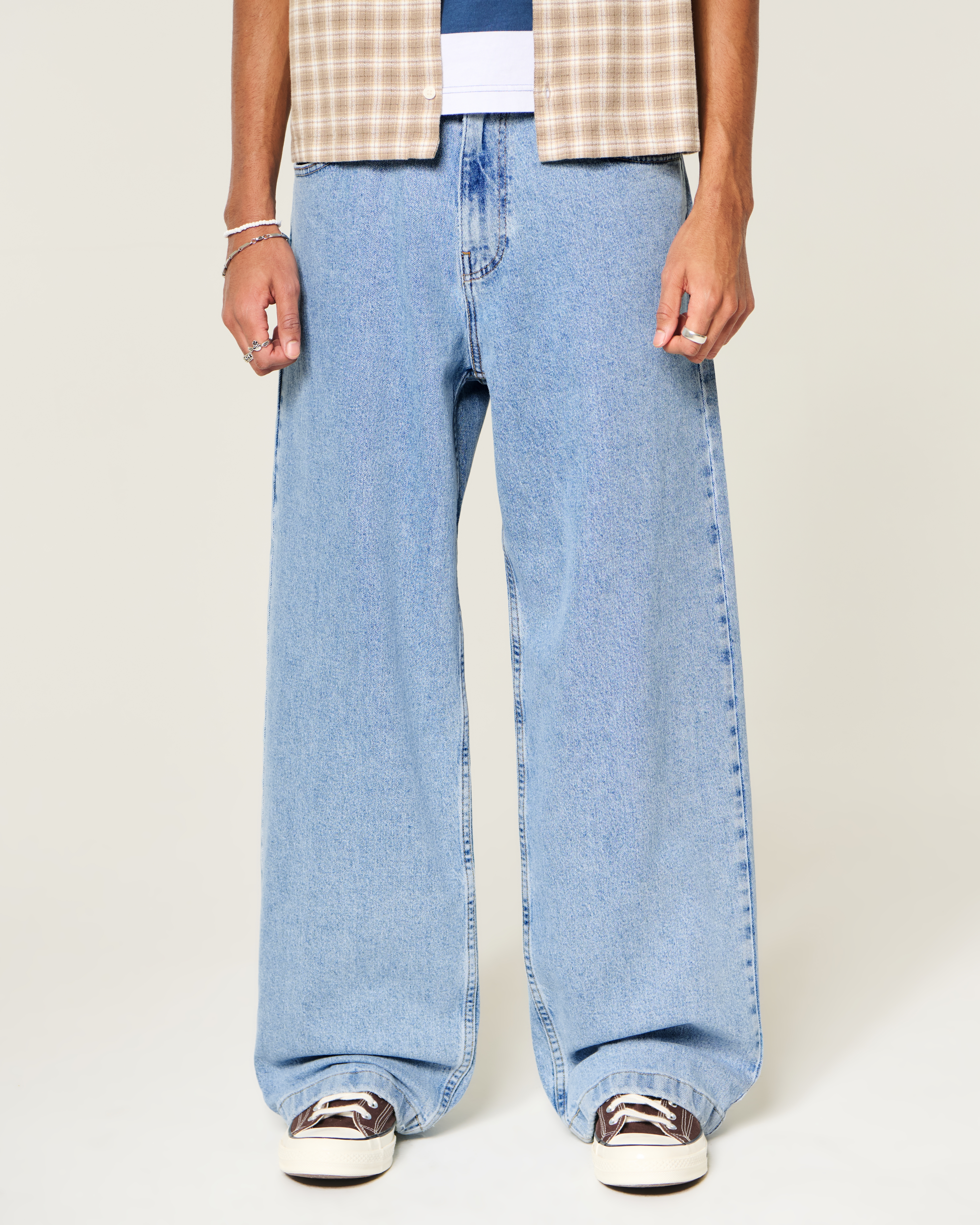 Medium Wash Super Baggy Jeans