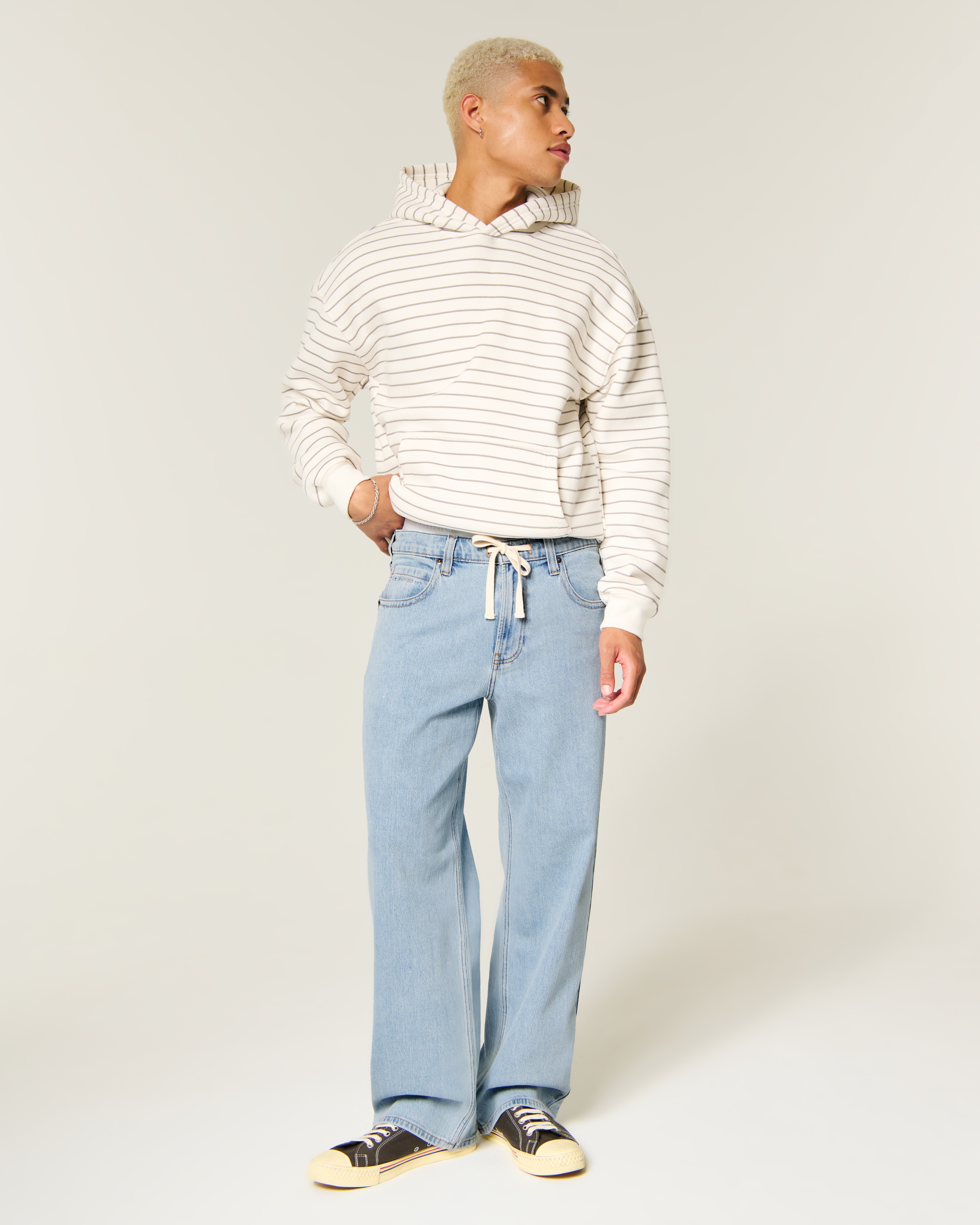 Low-Rise Drawstring Waist Baggy Jeans