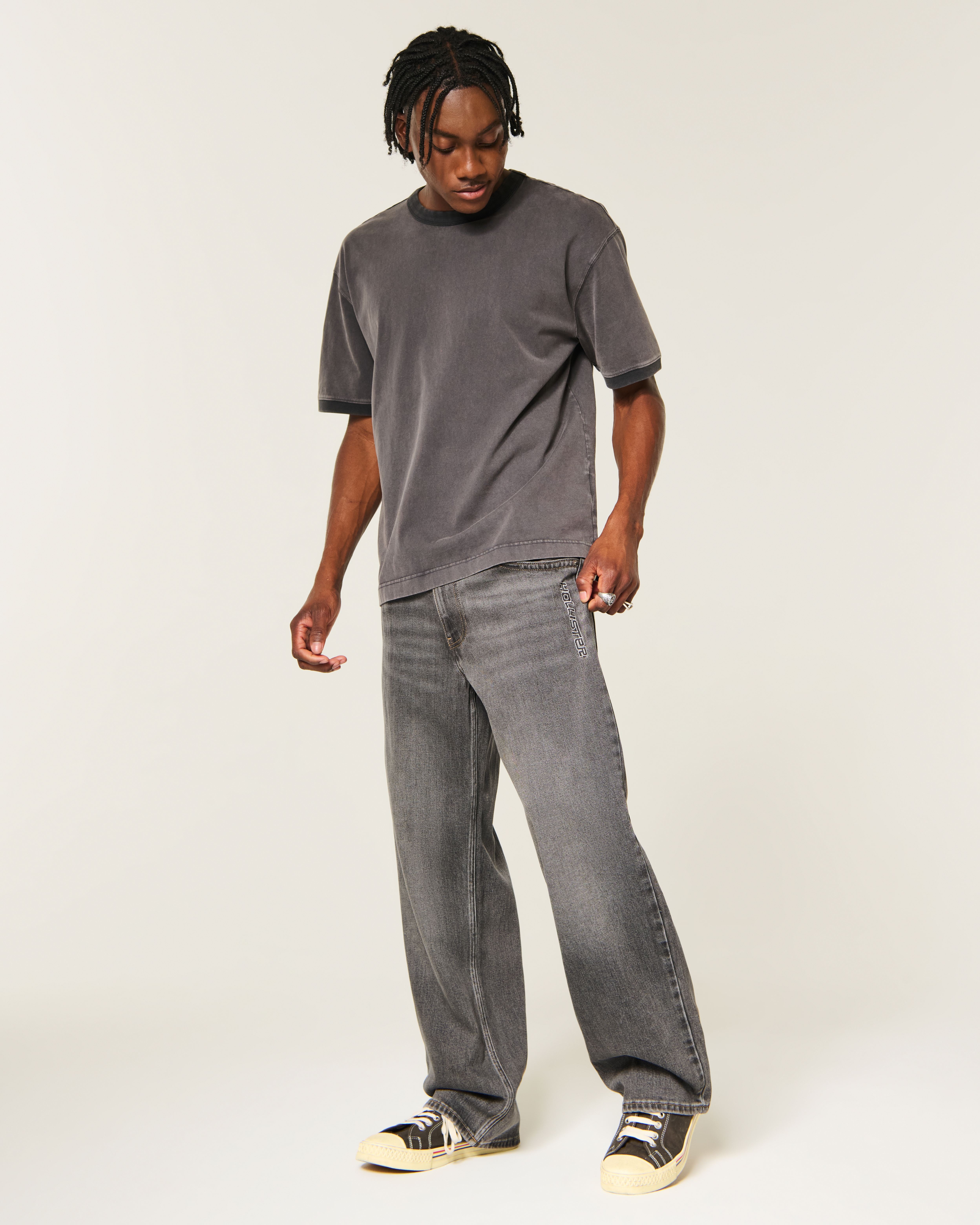 Low-Rise Logo Graphic Baggy Jeans