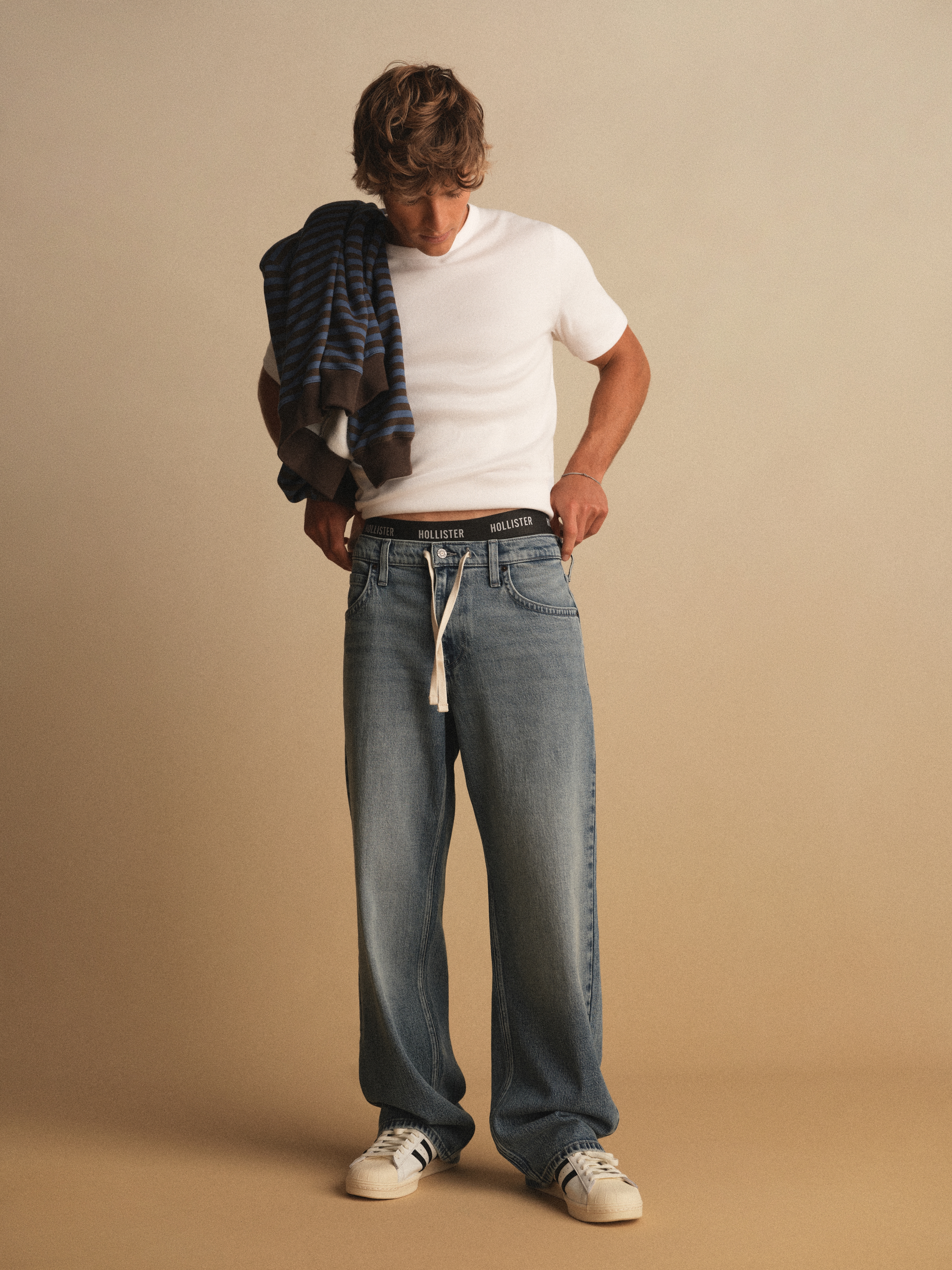 Low-Rise Medium Wash Drawstring Waist Baggy Jeans
