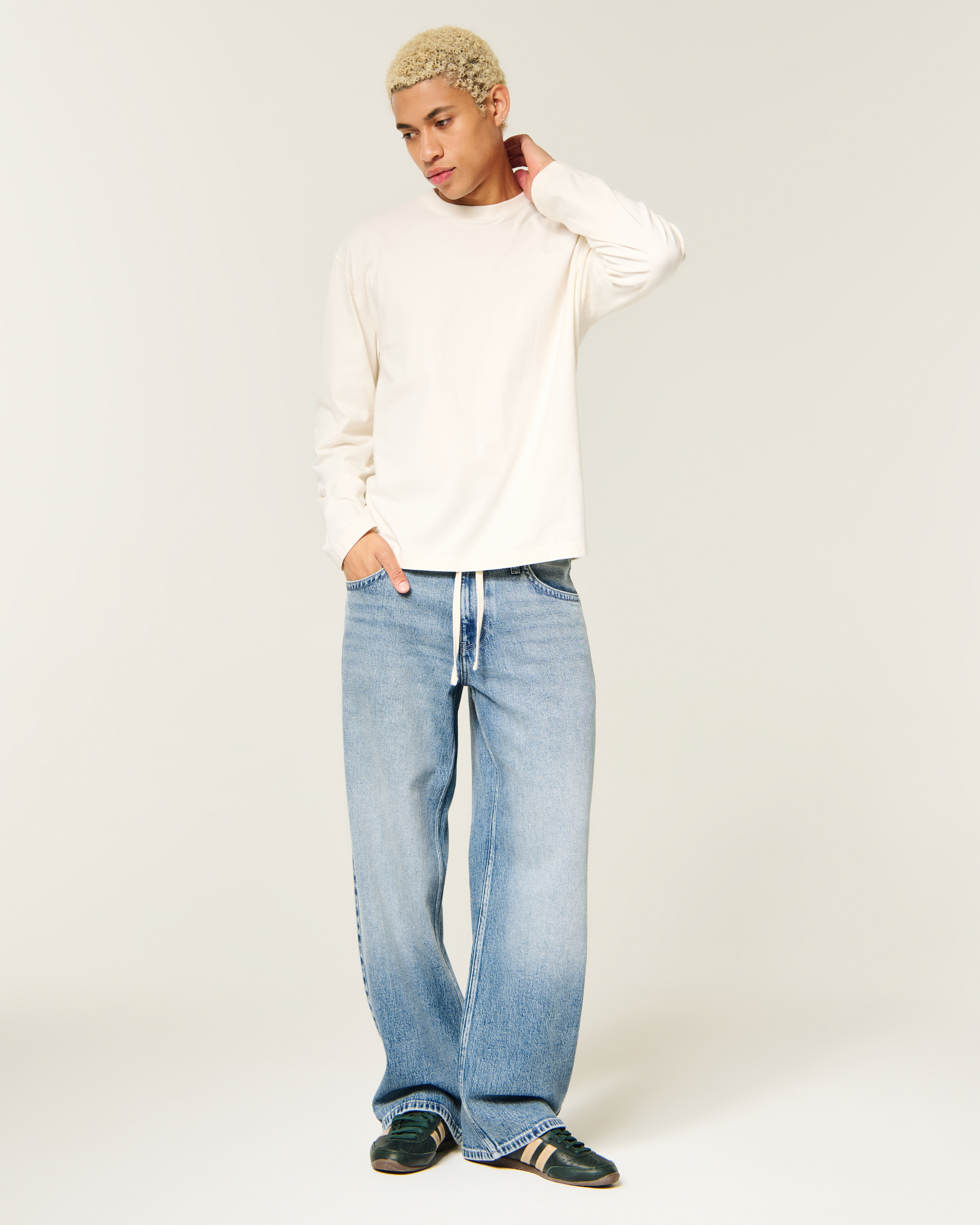 Low-Rise Medium Wash Drawstring Waist Baggy Jeans