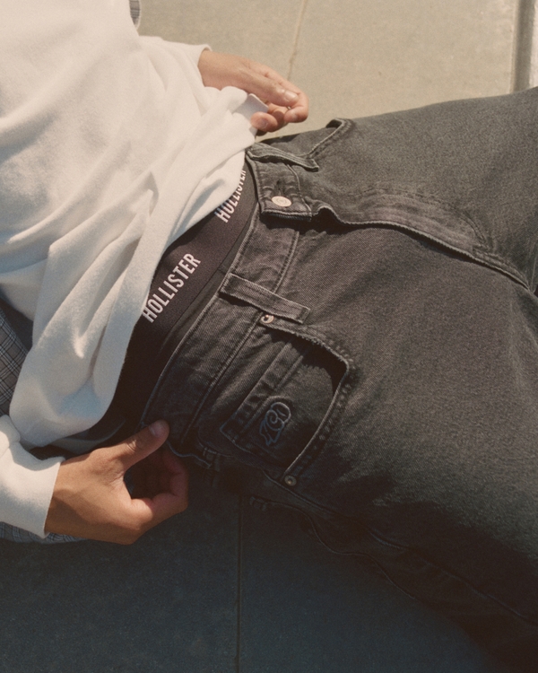 Low-Rise Baggy Jeans, Washed Black view 2