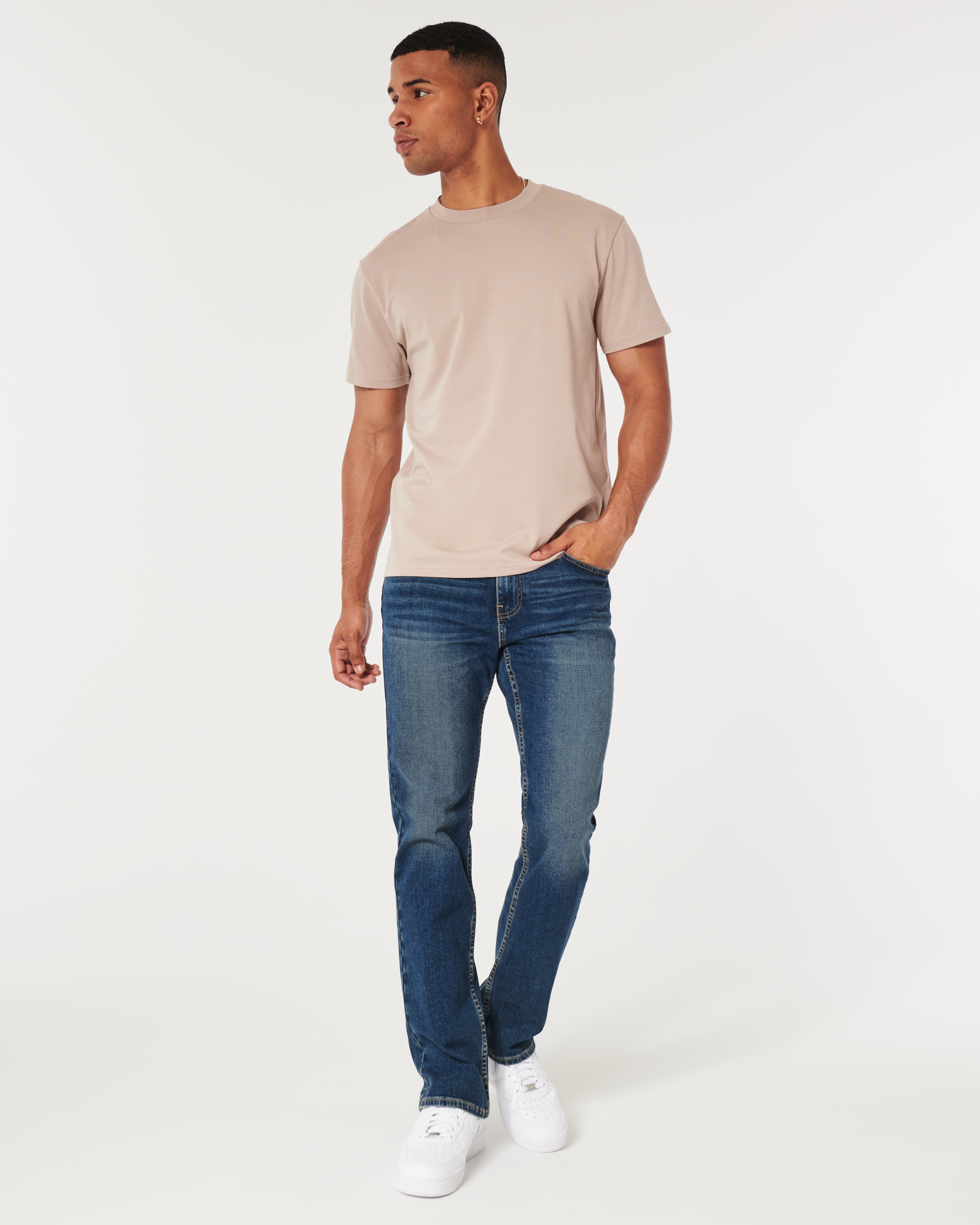 Guys Bootcut Jeans | Hollister Co.