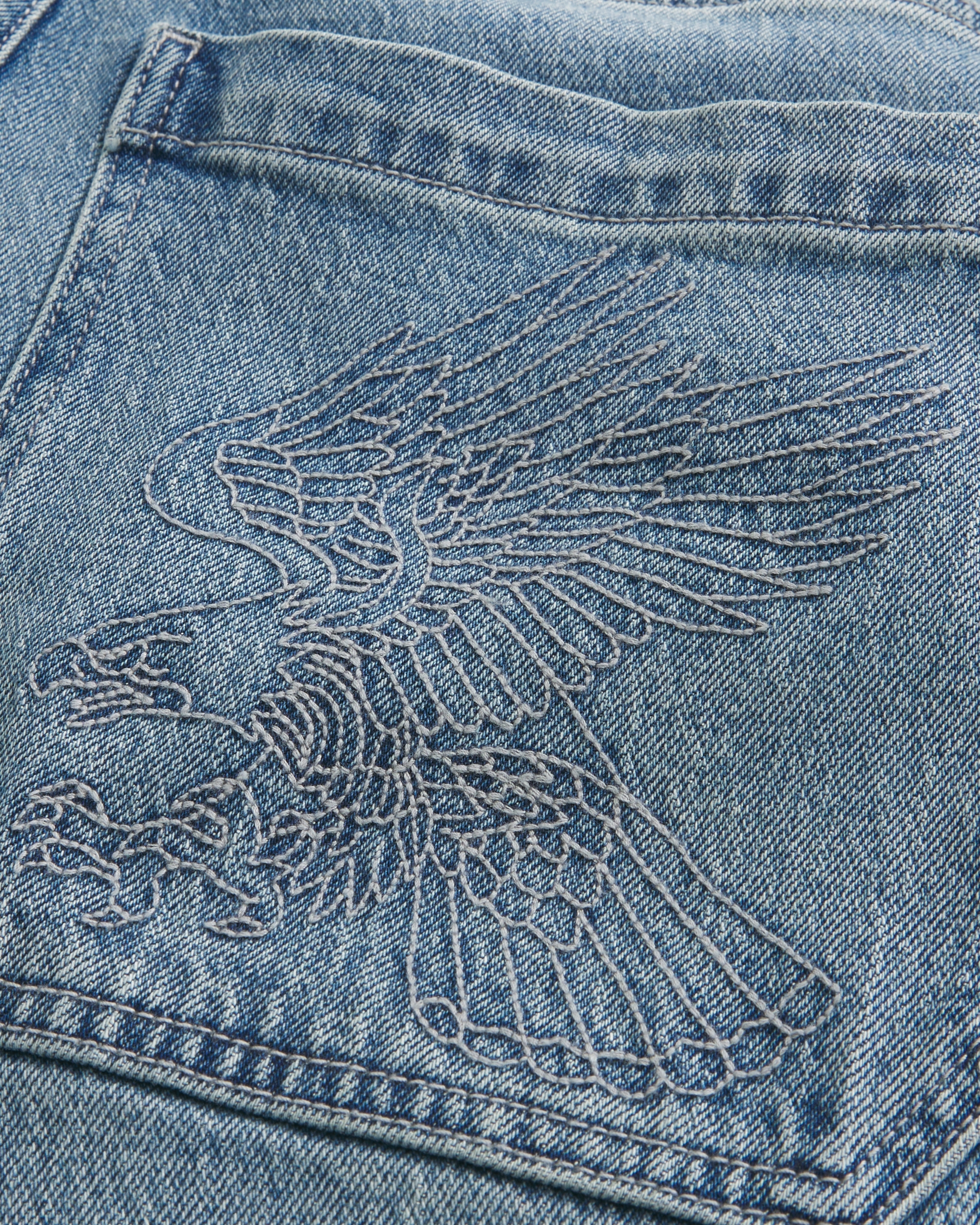 Medium Wash Eagle Embroidery Super Baggy Jeans