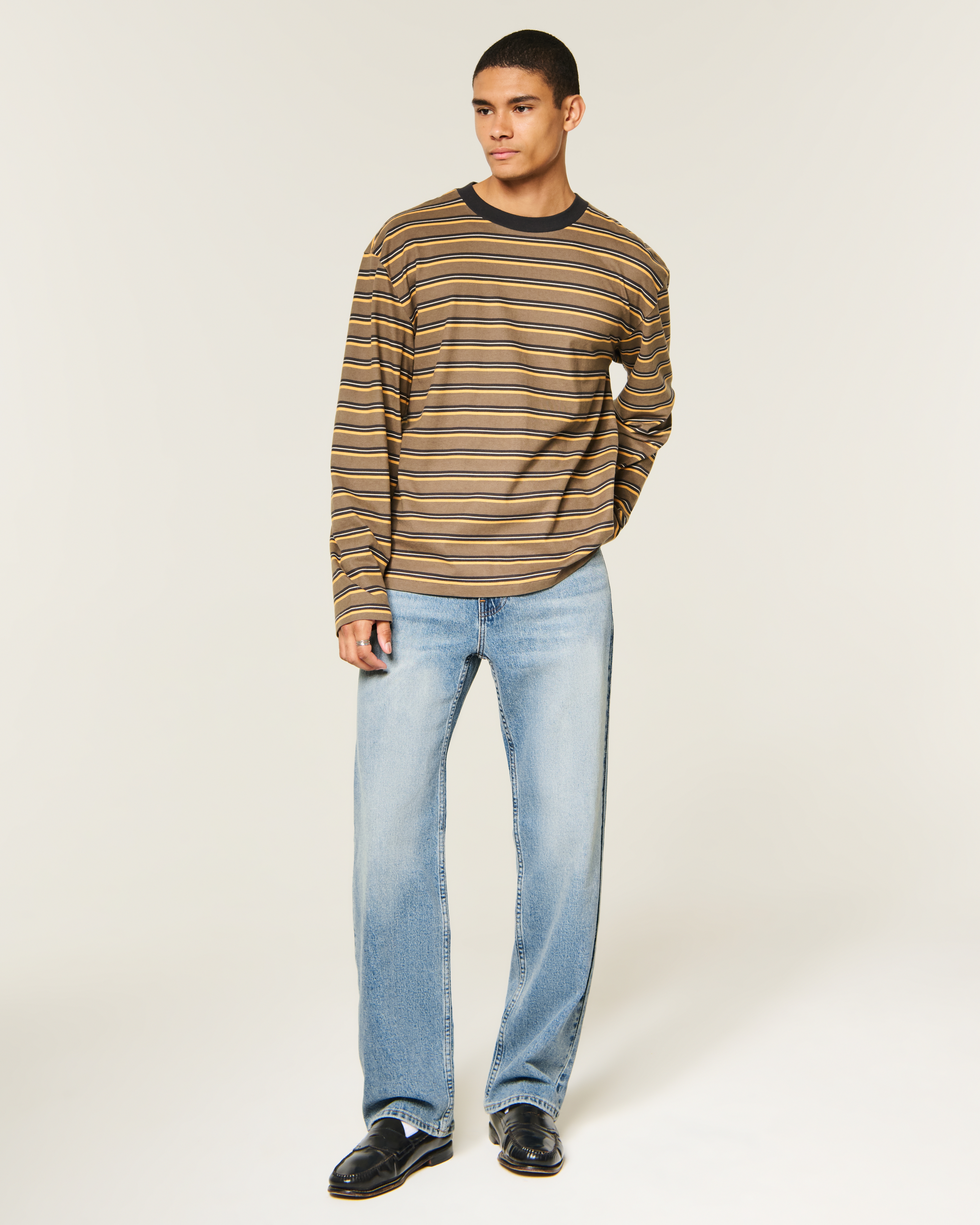 Medium Wash Relaxed Straight Jeans