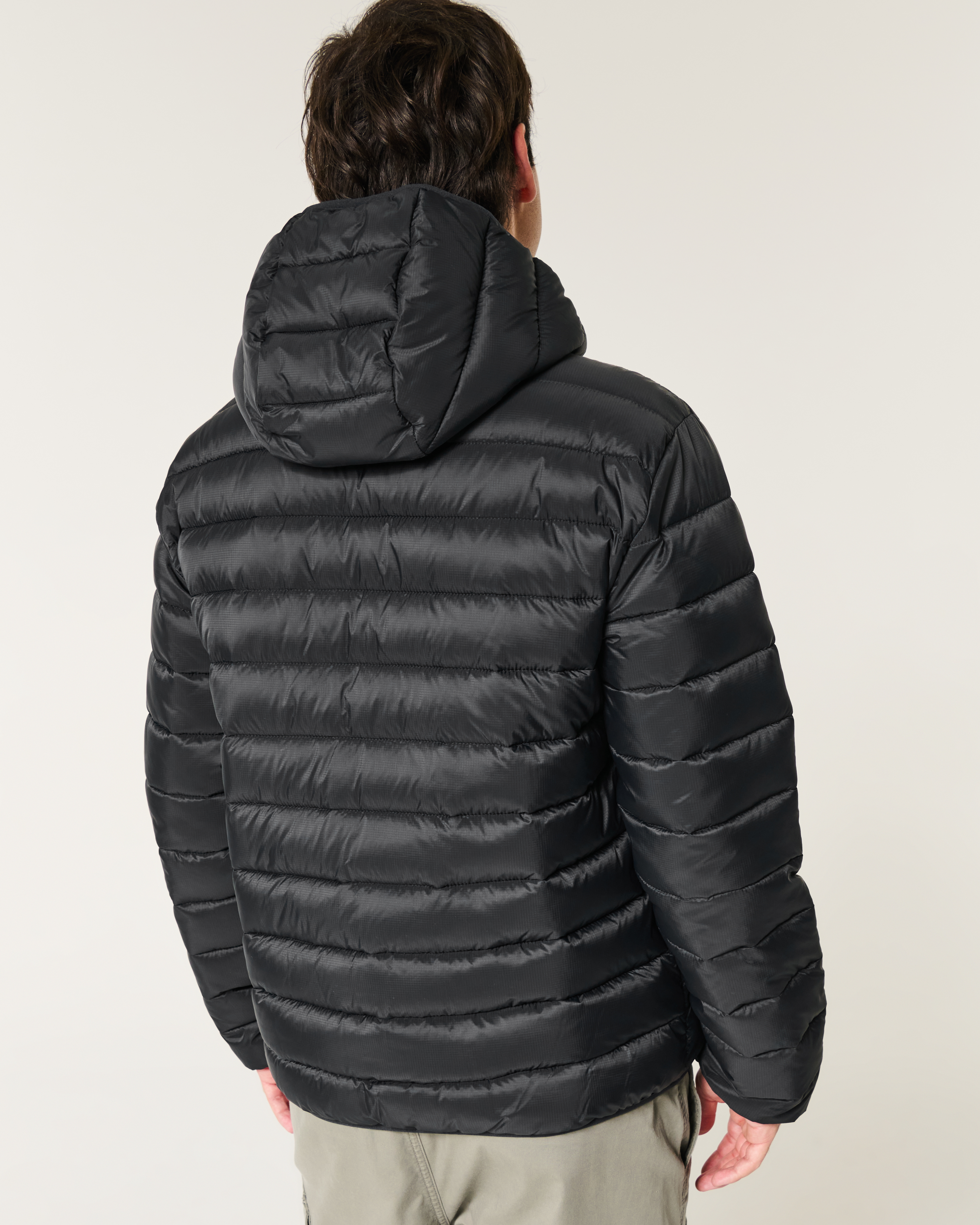 Hollister puffer shops jacket mens