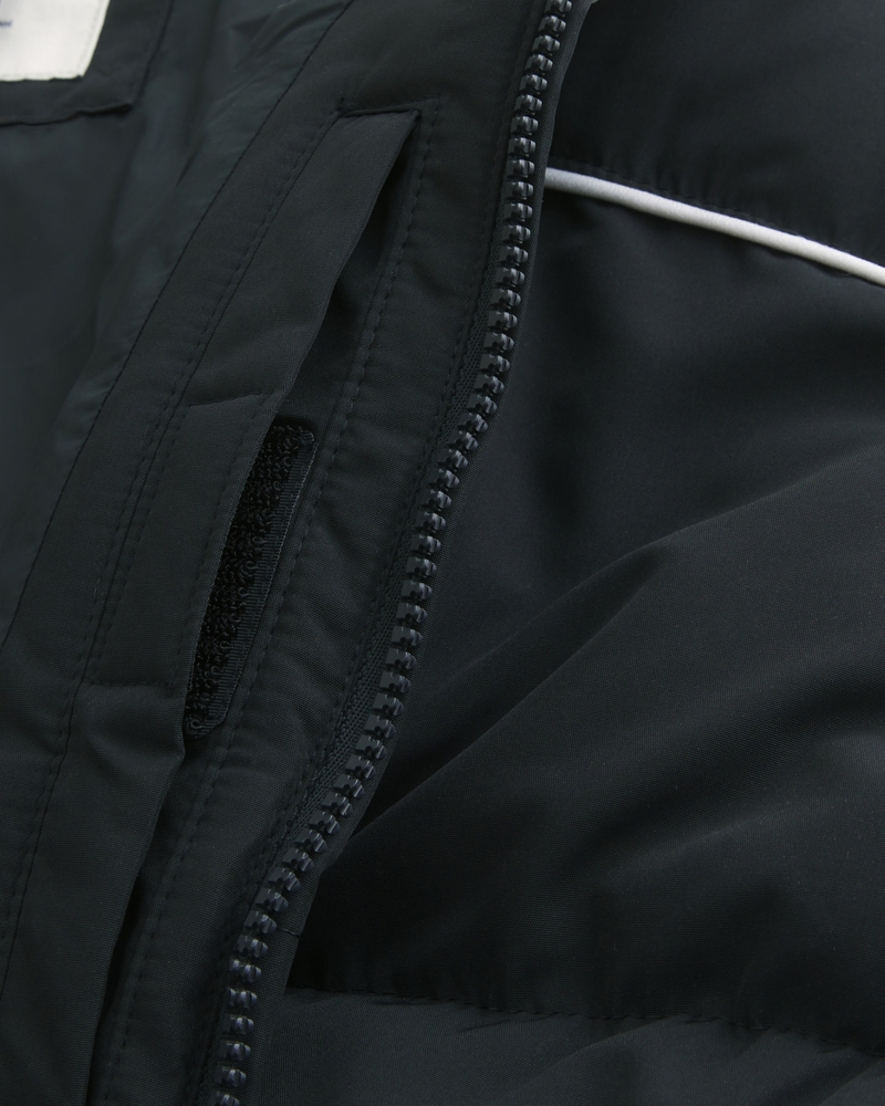 Mock-Neck Puffer Jacket