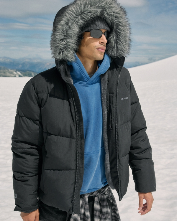 Hollister Feel Good Faux Fur Trim Puffer Jacket