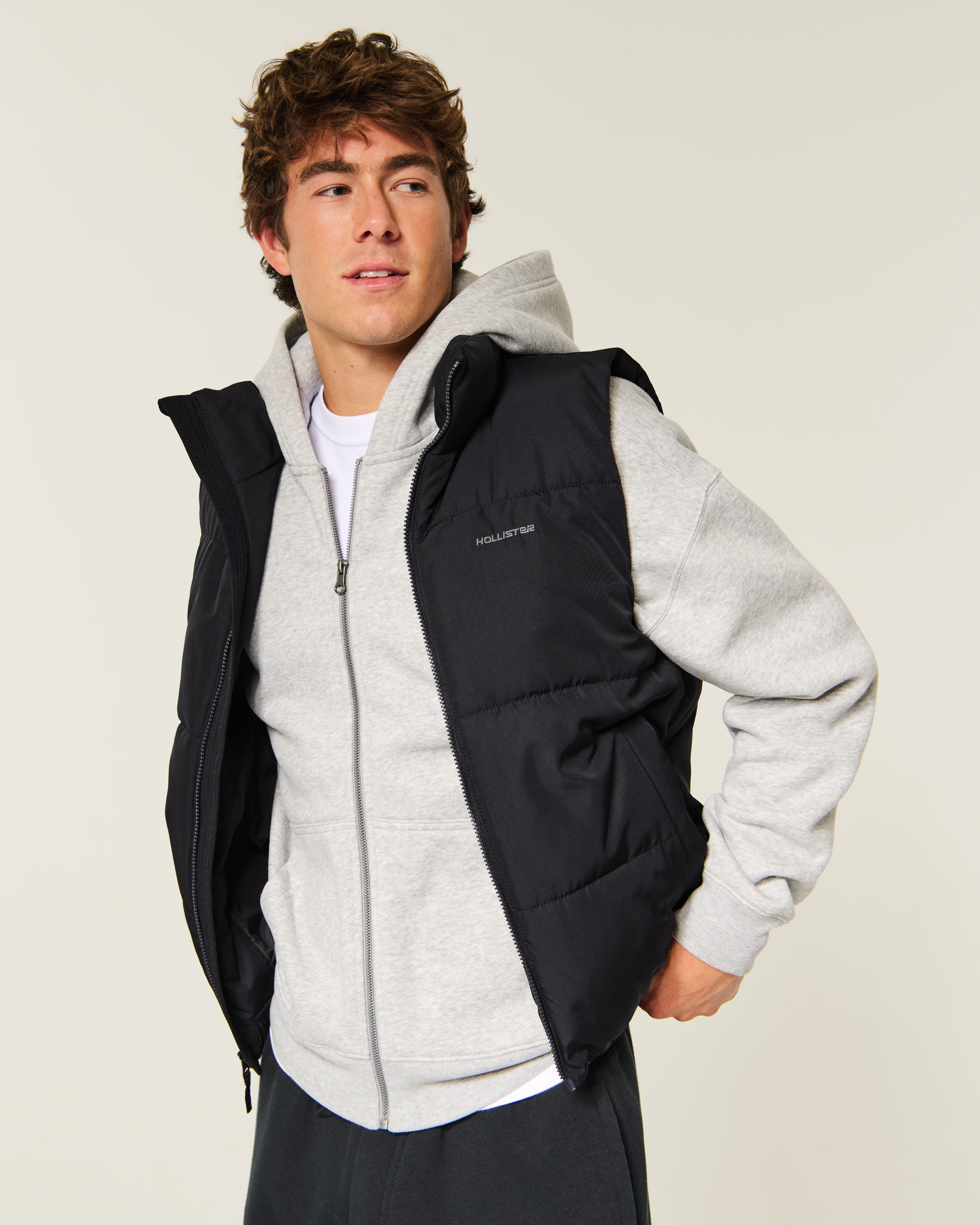 Hollister Feel Good Puffer Vest