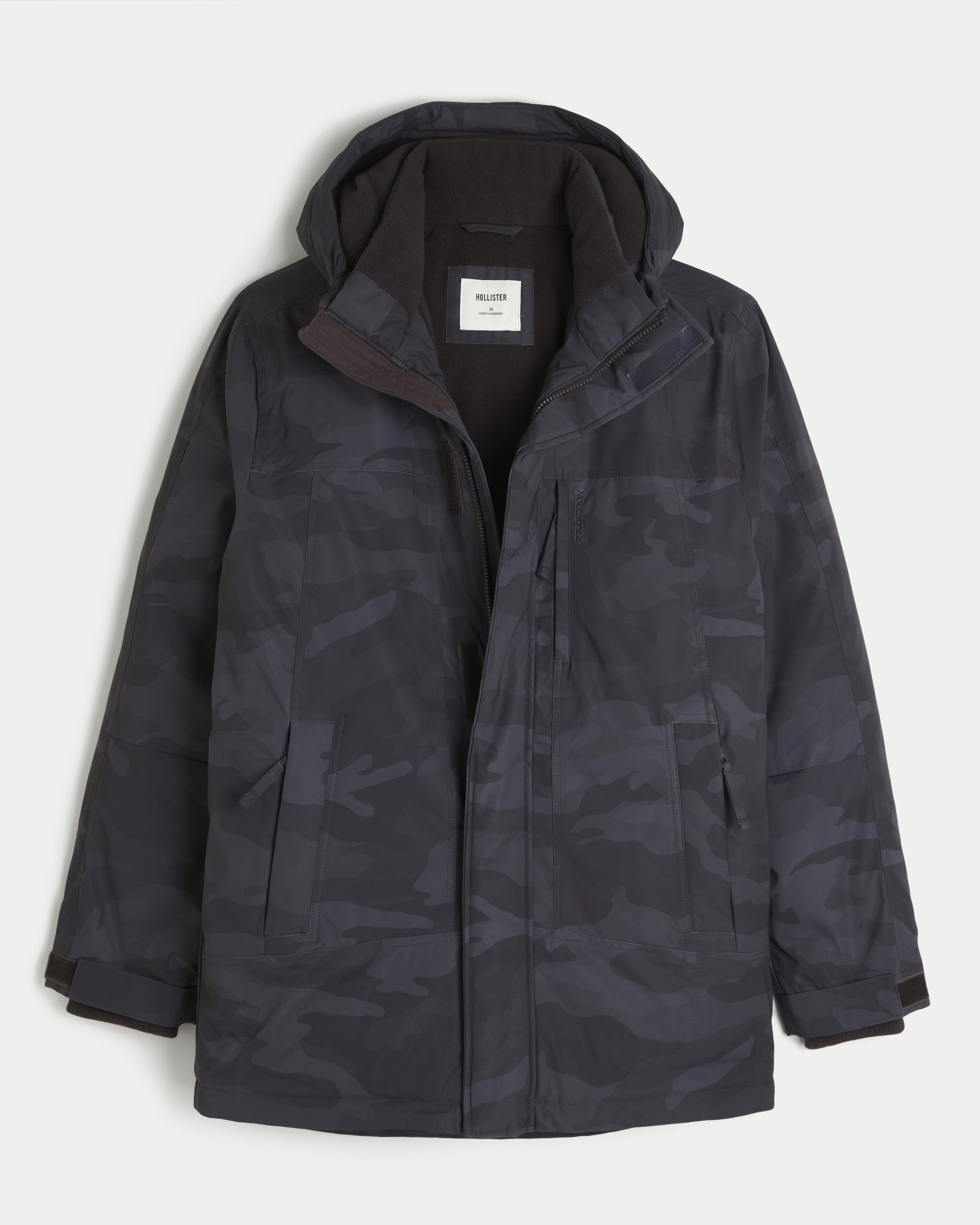 Hooded Camo Zip Up Parka