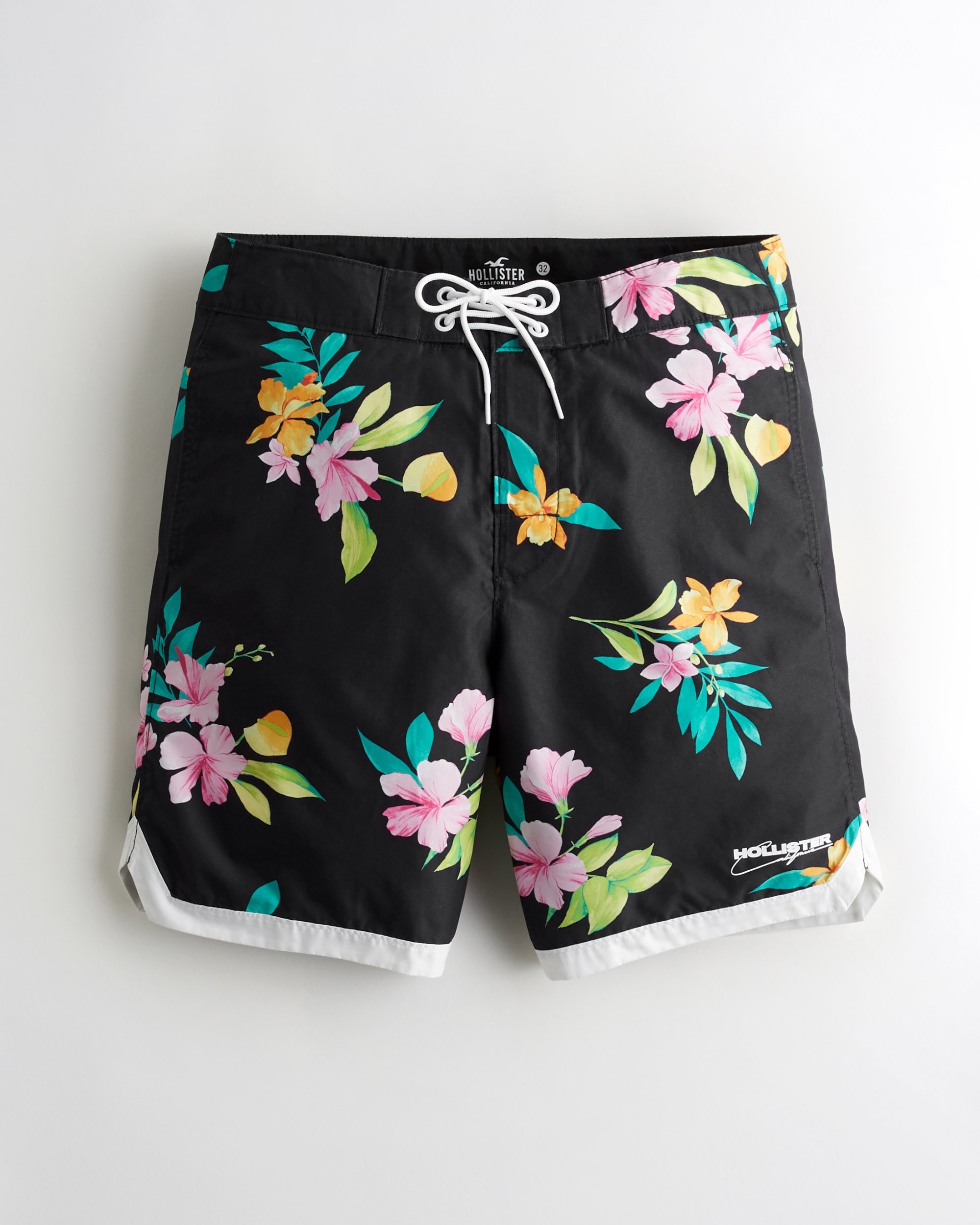 hollister boardshorts