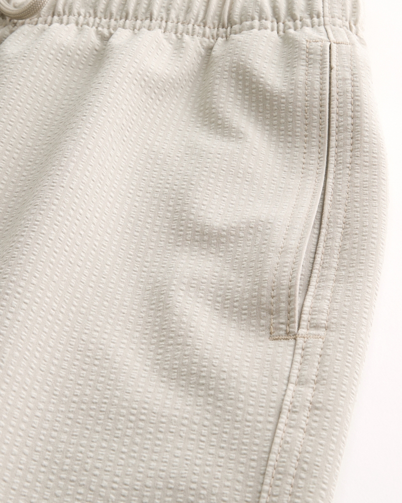 Seersucker Guard Swim Trunks 5"