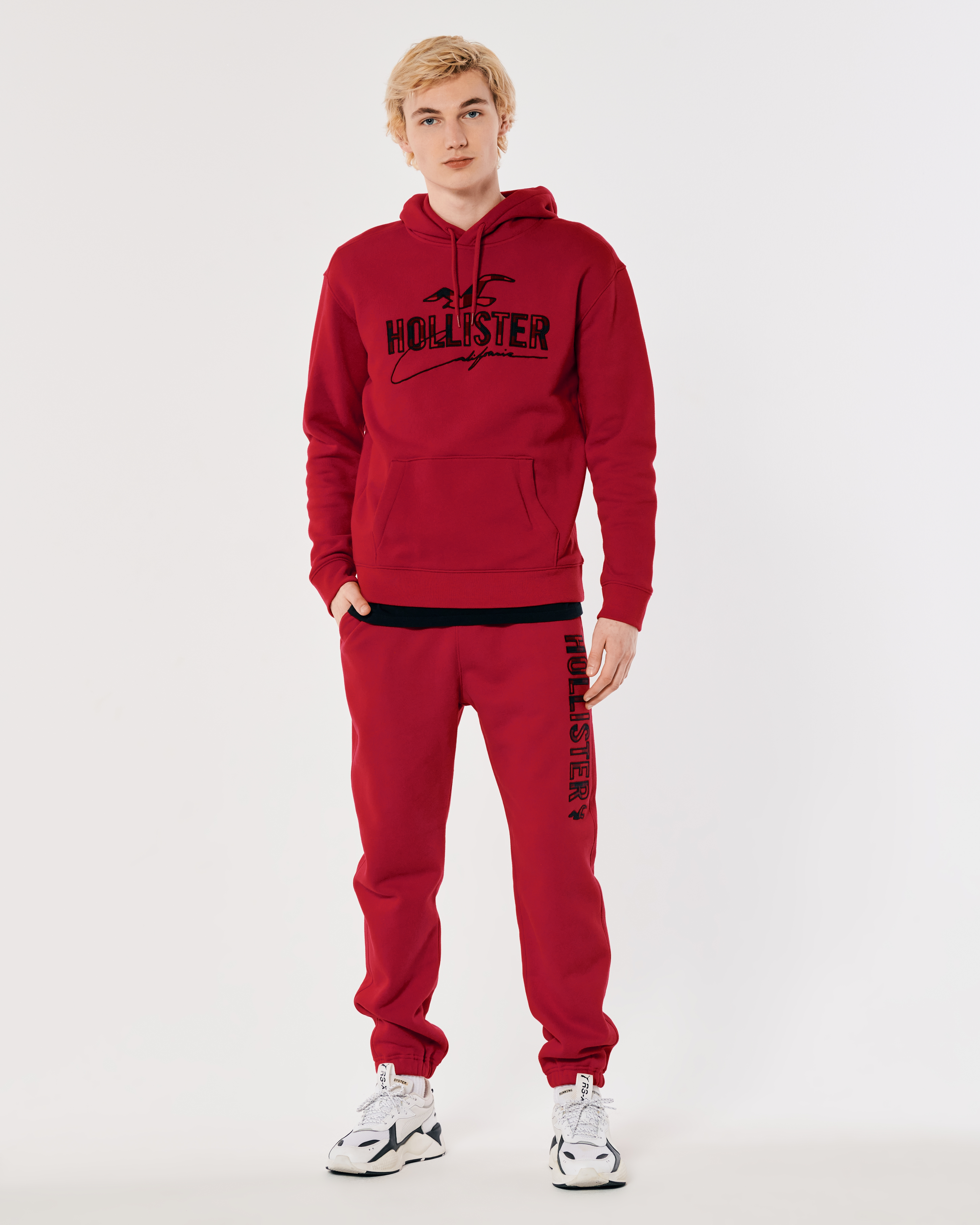 Hollister best sale mens tracksuit