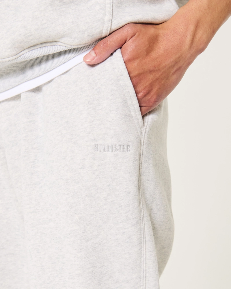 Relaxed Fleece Logo Joggers