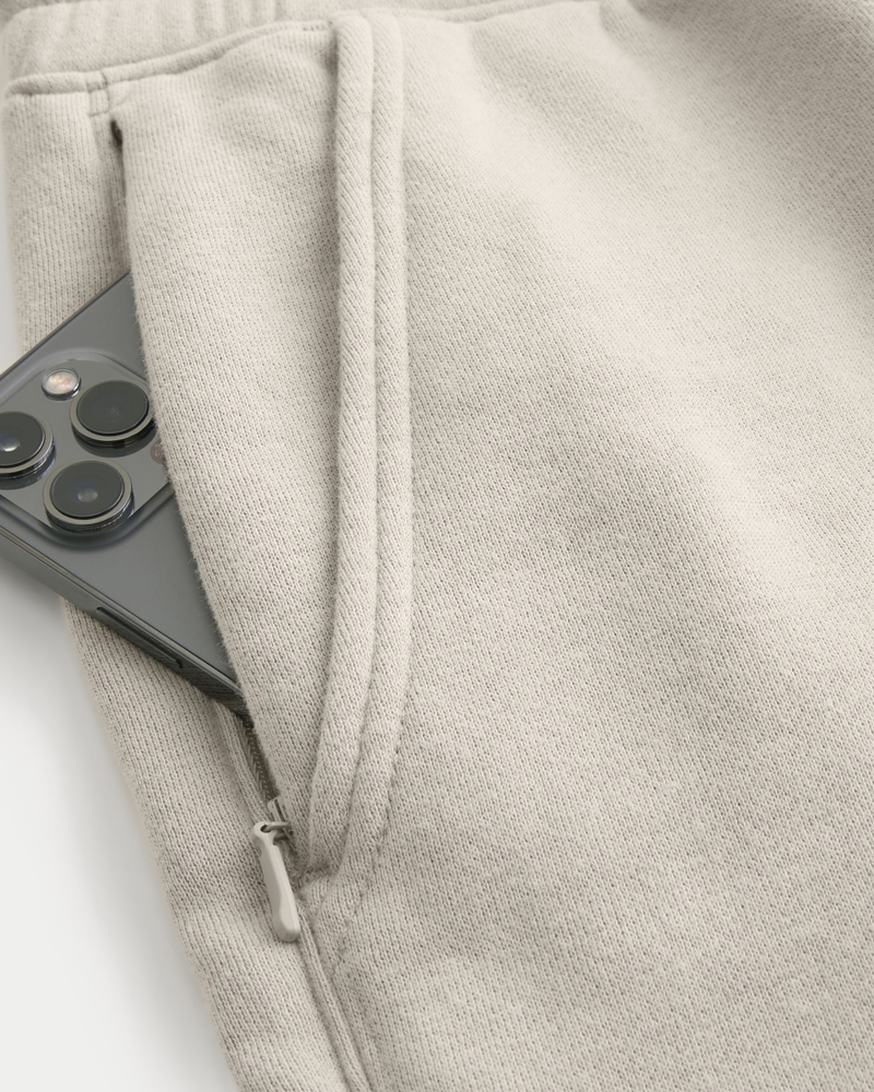 Relaxed Fleece Logo Joggers