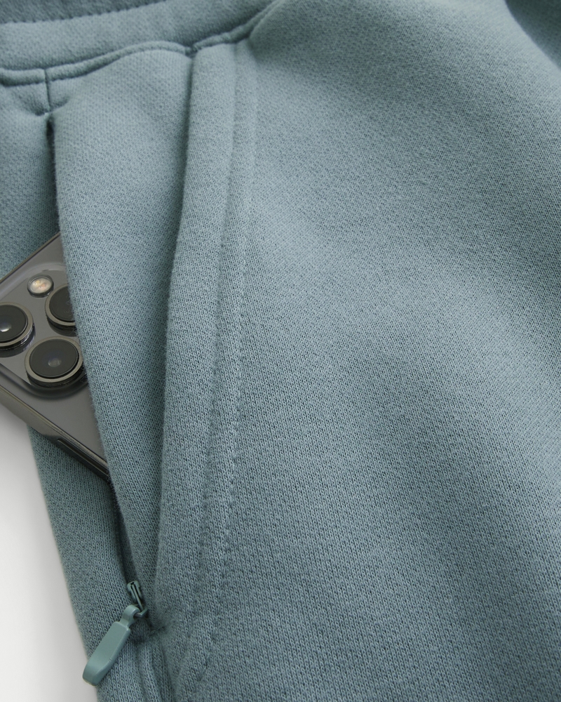 Relaxed Fleece Joggers