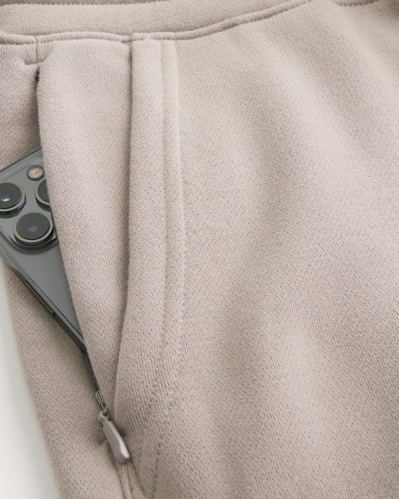 Relaxed Fleece Joggers
