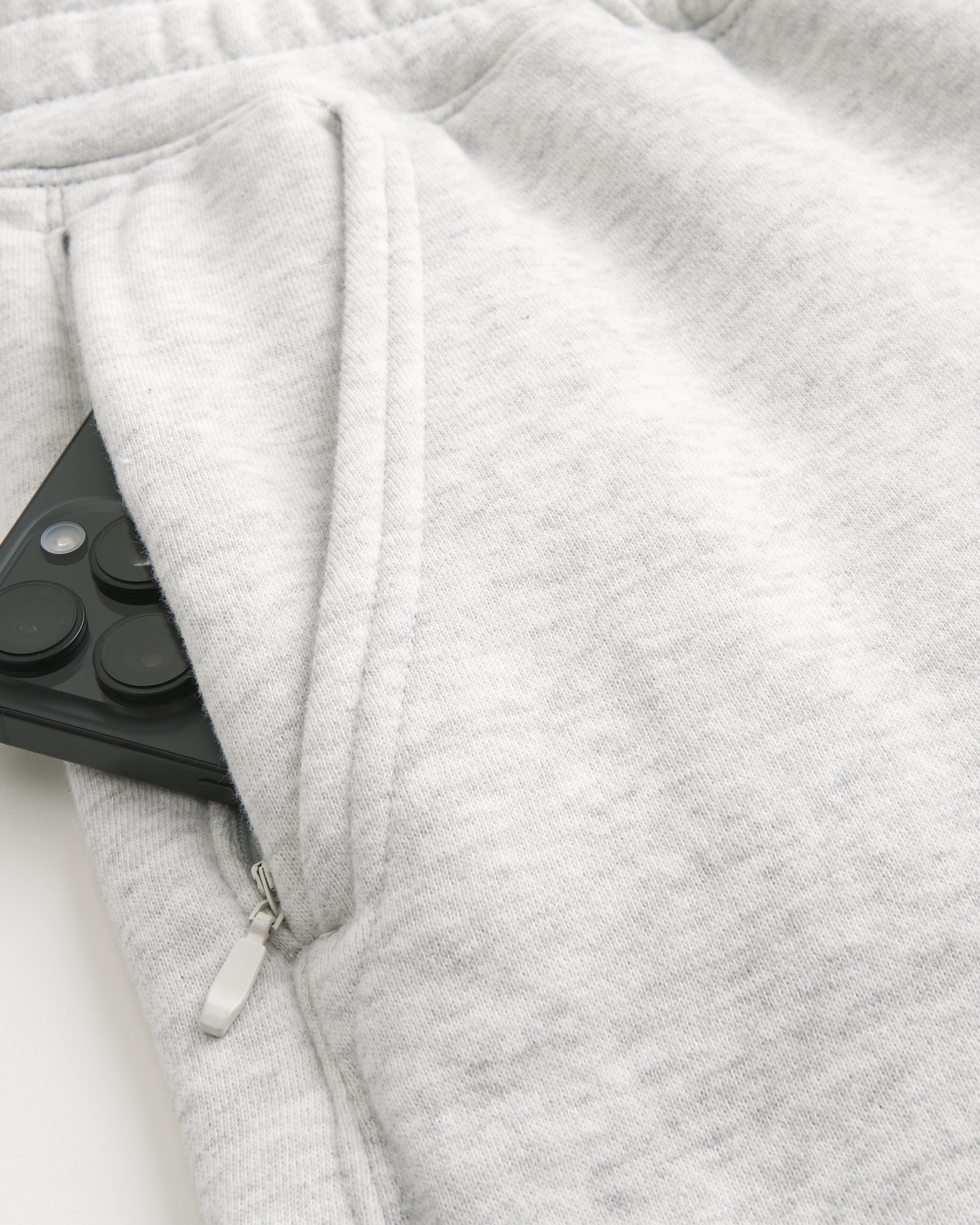 The Ohio State University Buckeyes Graphic Baggy Cinch Fleece Joggers