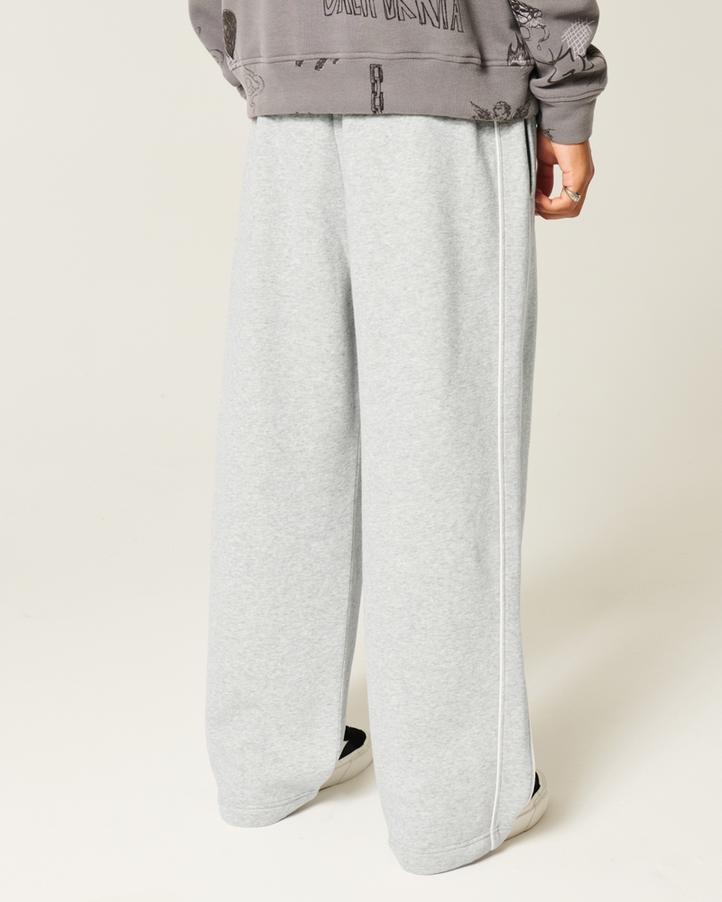 Super Baggy Sweatpants