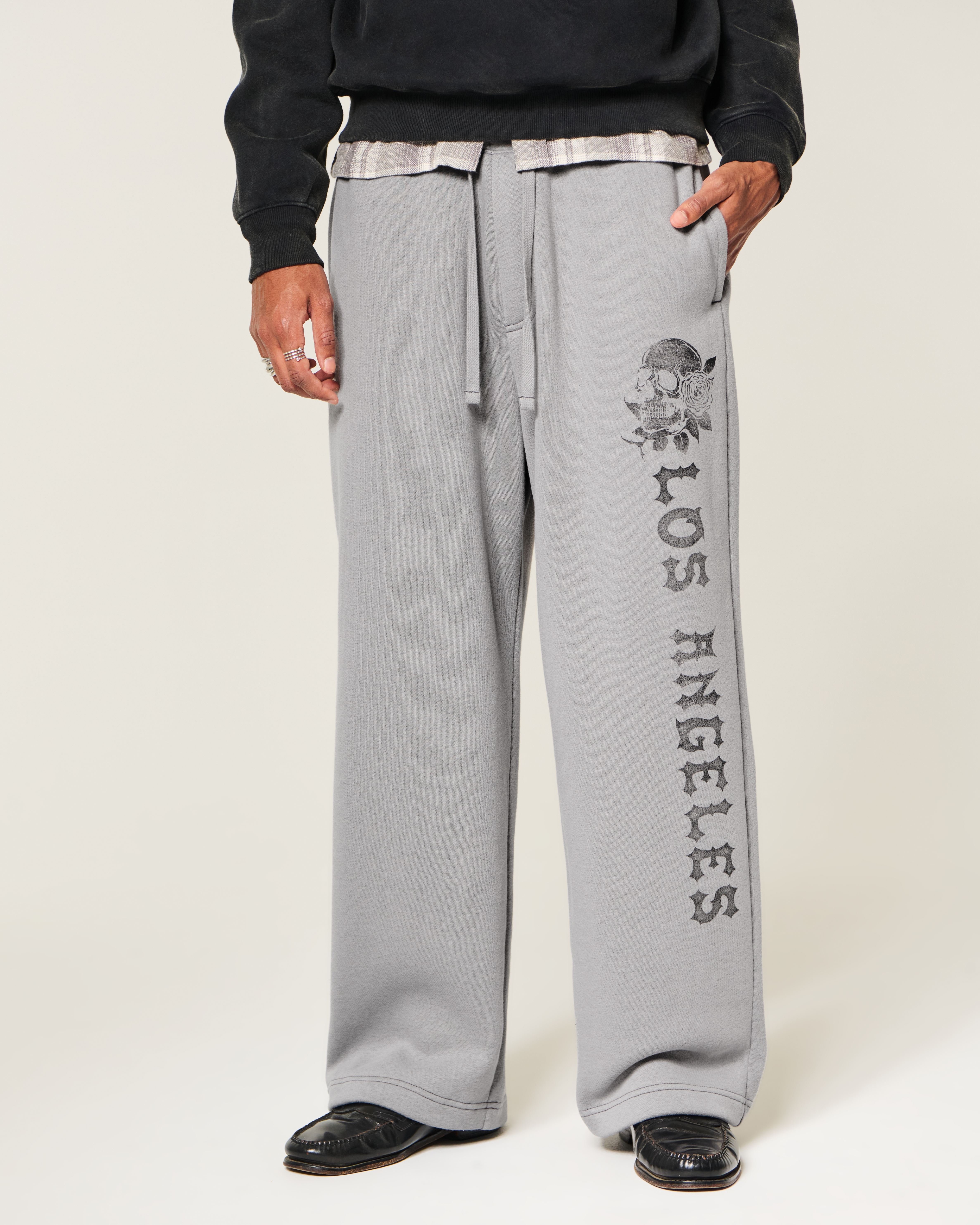 Hollister Feel Good Los Angeles Graphic Super Baggy Sweatpants