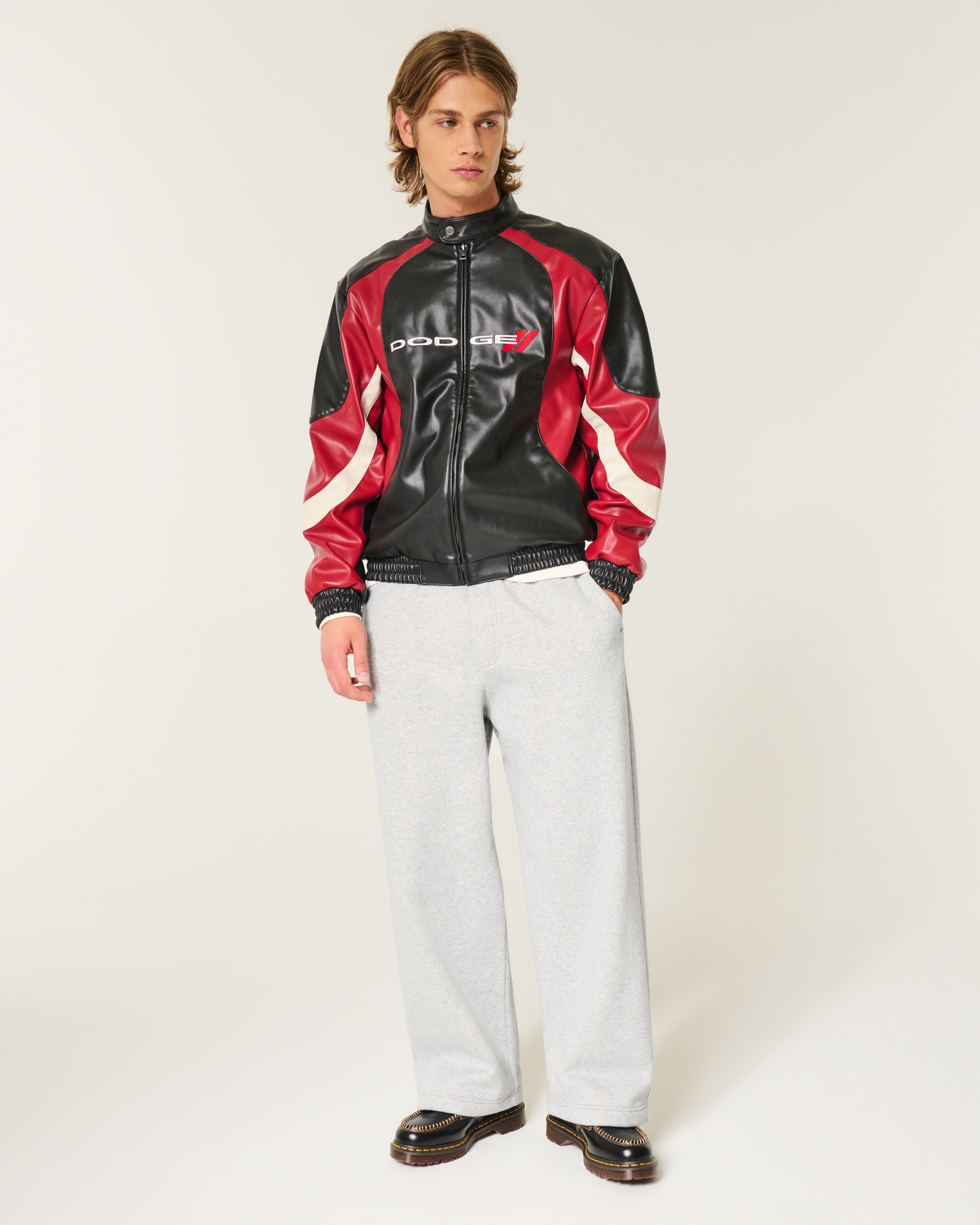 Hollister Feel Good Super Baggy Sweatpants