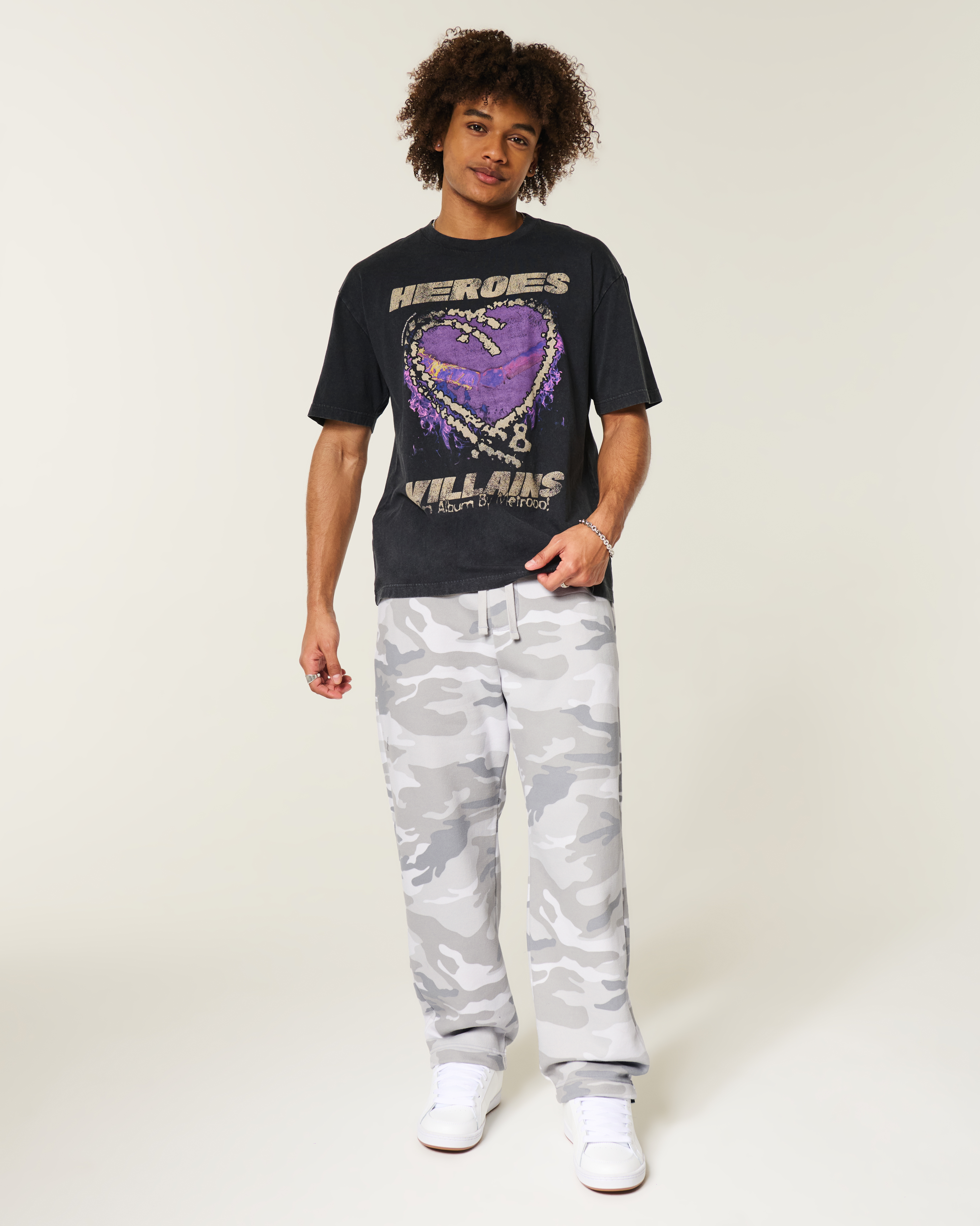 Hollister Feel Good Camo Baggy Sweatpants