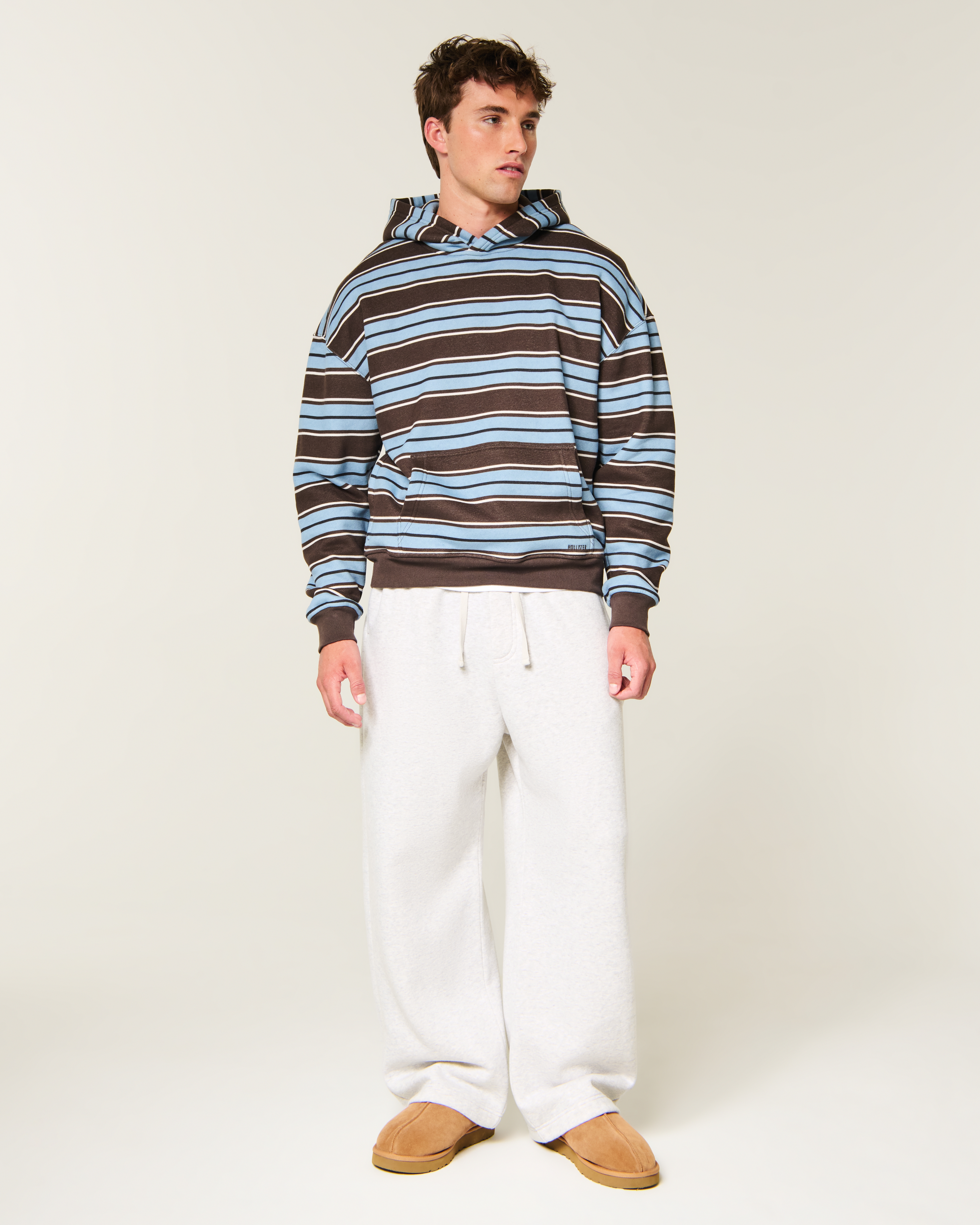 Hollister Feel Good Super Baggy Sweatpants