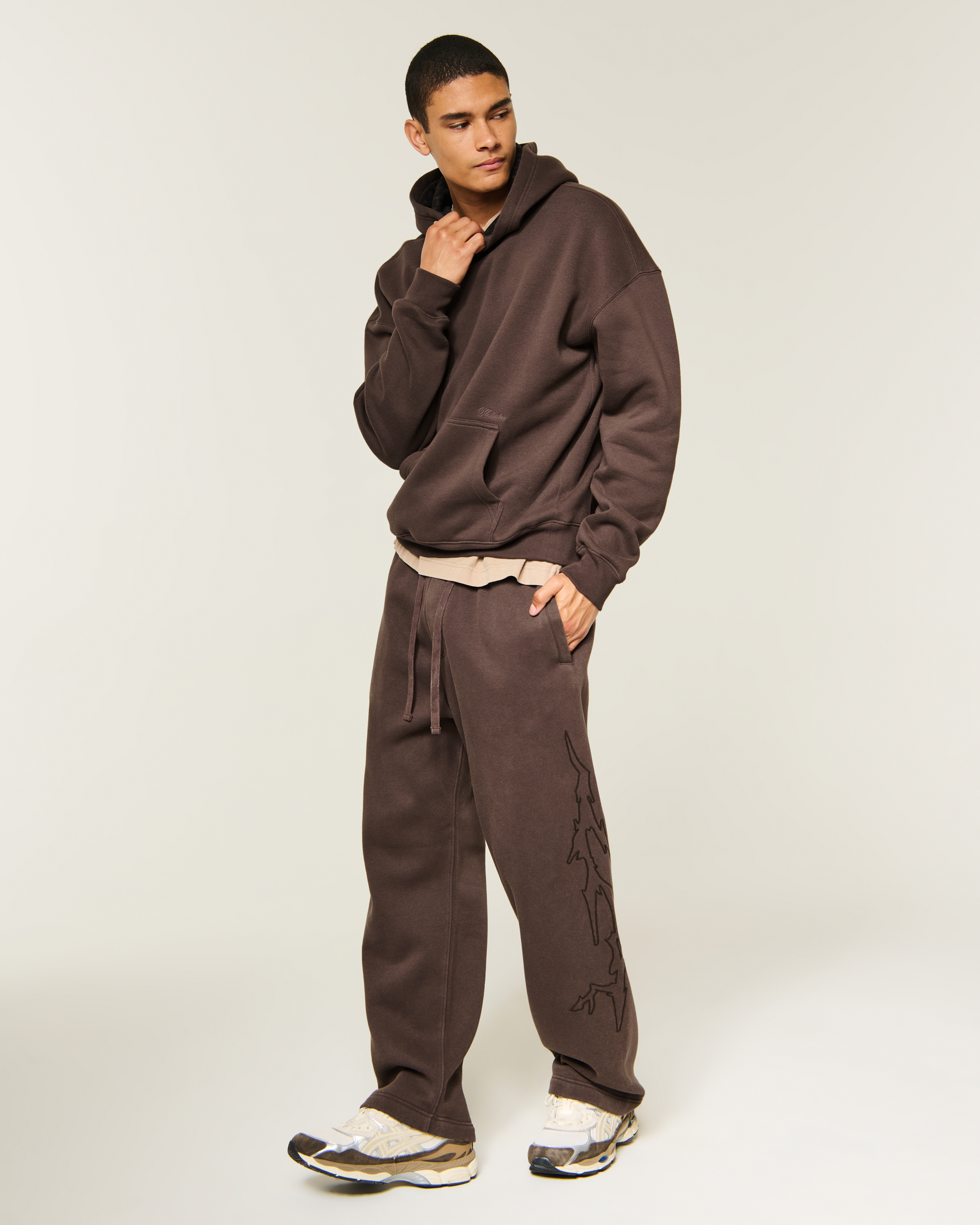 Hollister Feel Good Graphic Baggy Sweatpants