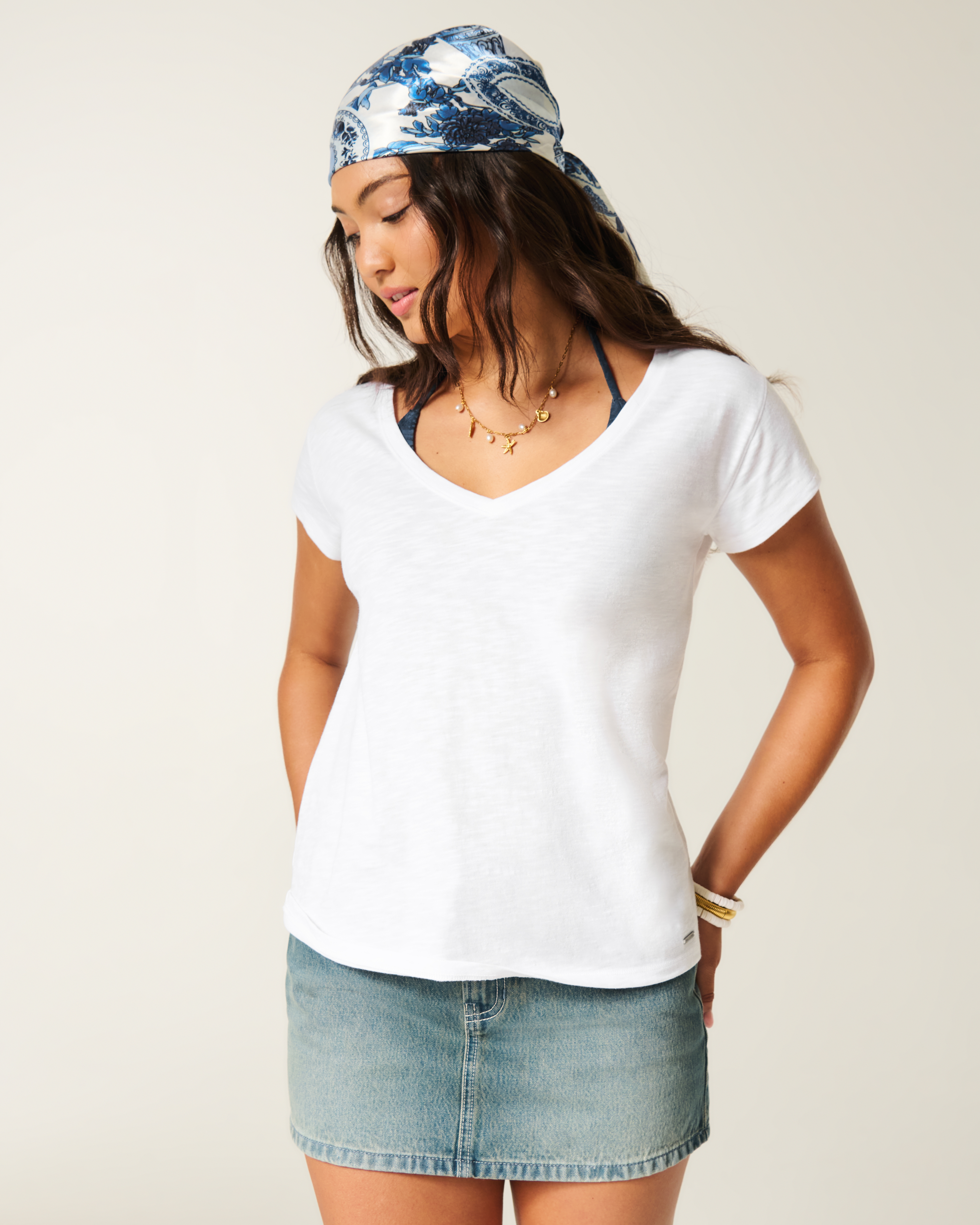 Easy V-Neck T-Shirt