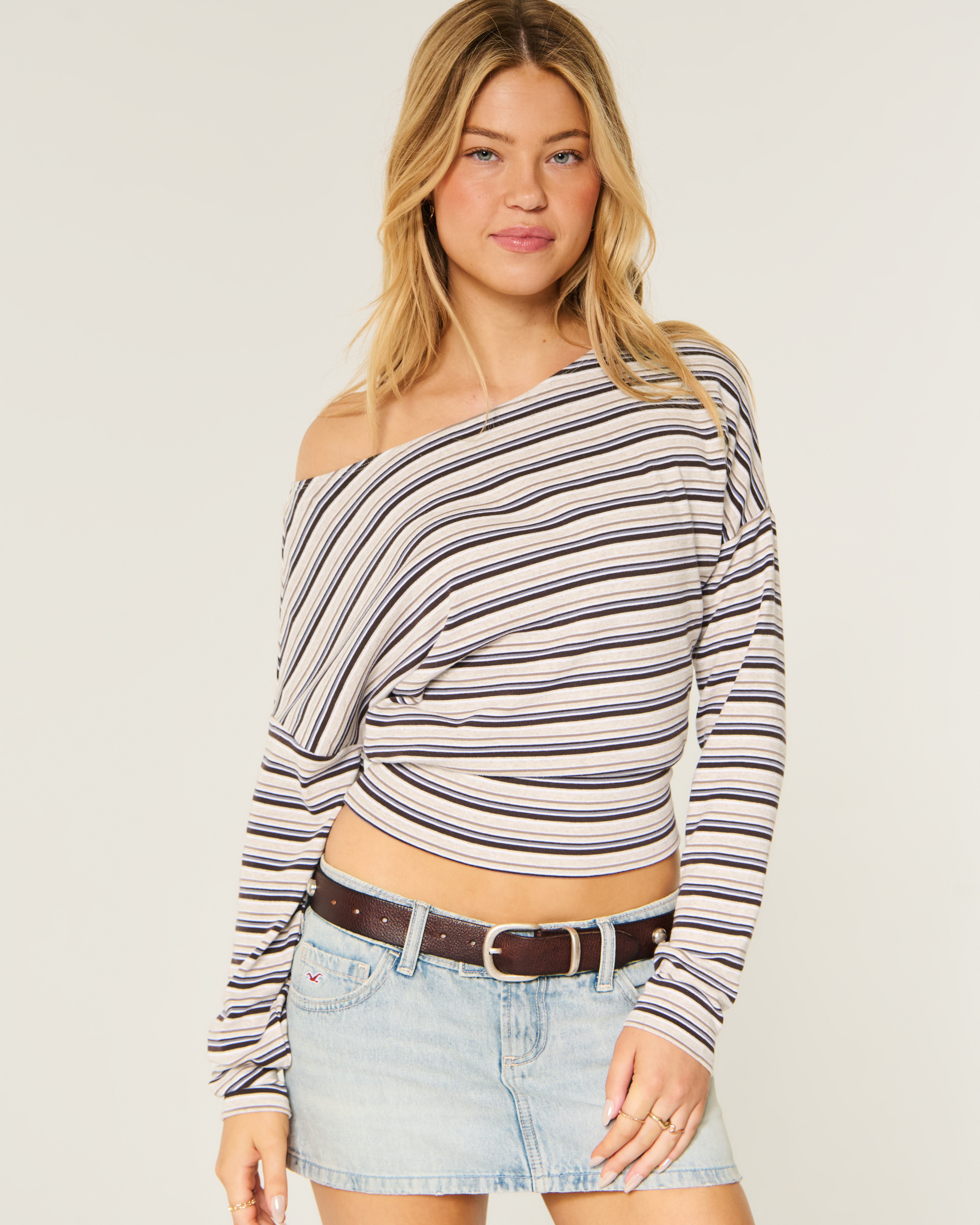 Long-Sleeve Off-the-Shoulder Banded Knit Top