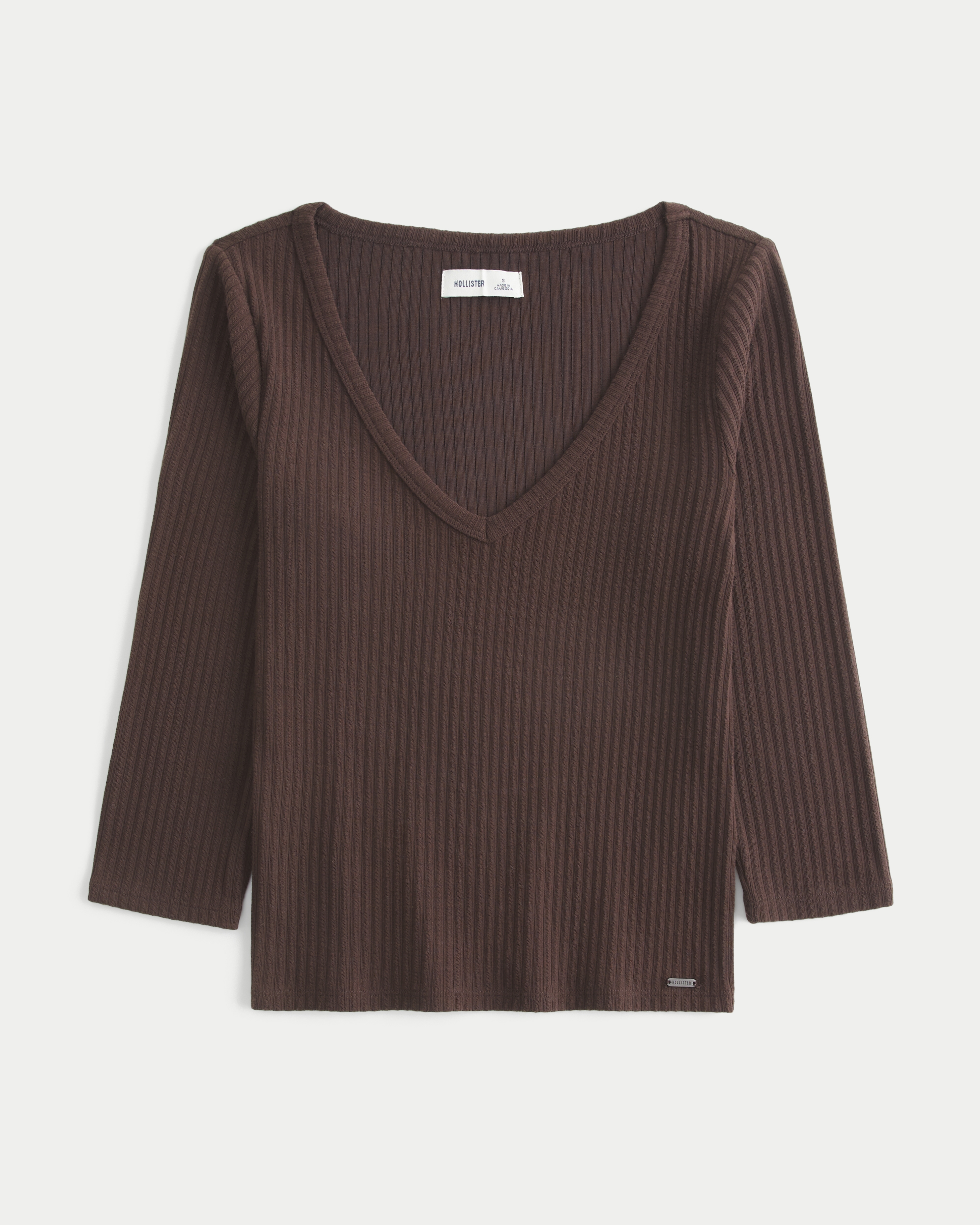 Textural Three-Quarter Sleeve V-Neck Top