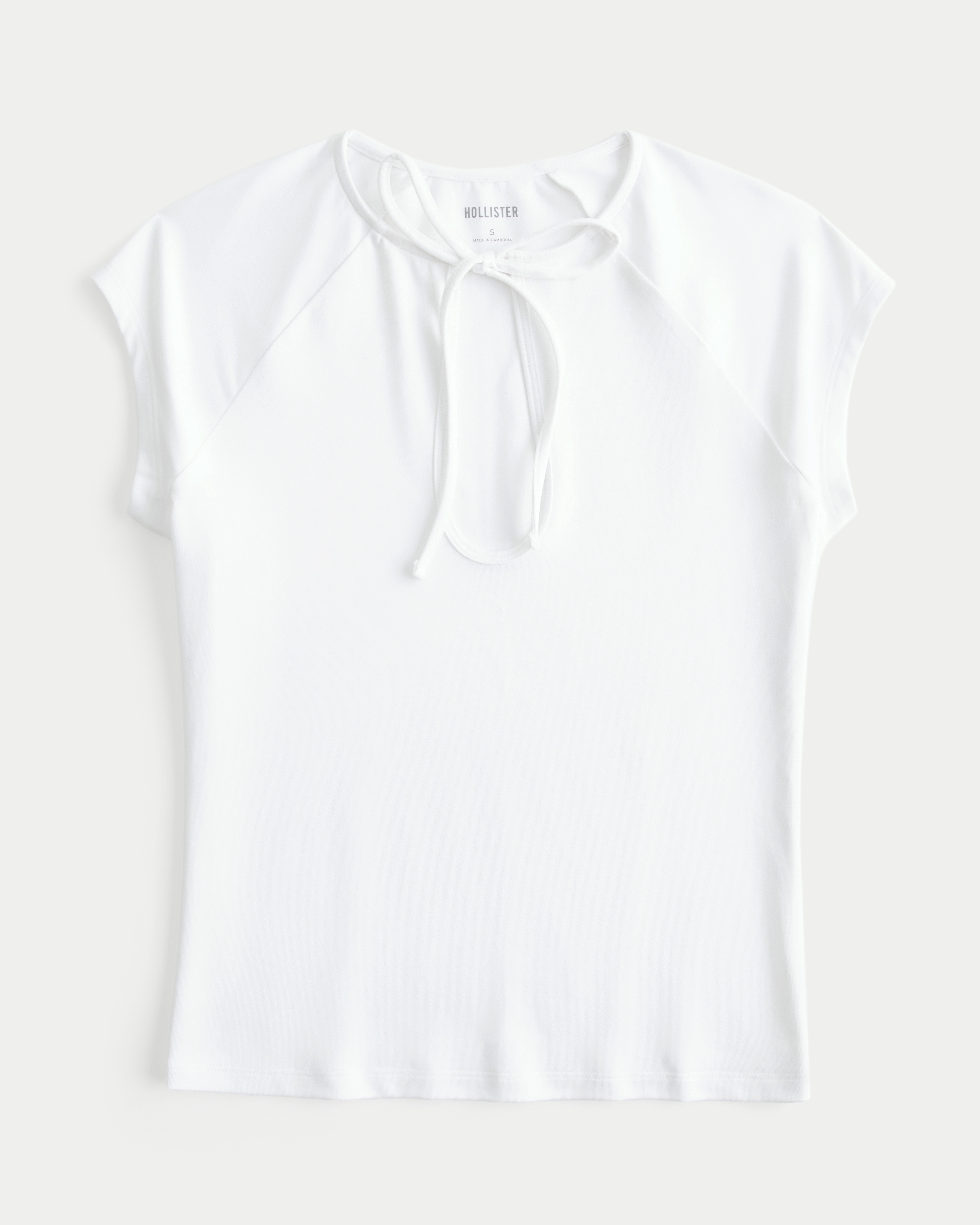 Smooth Seamless Fabric Keyhole Top