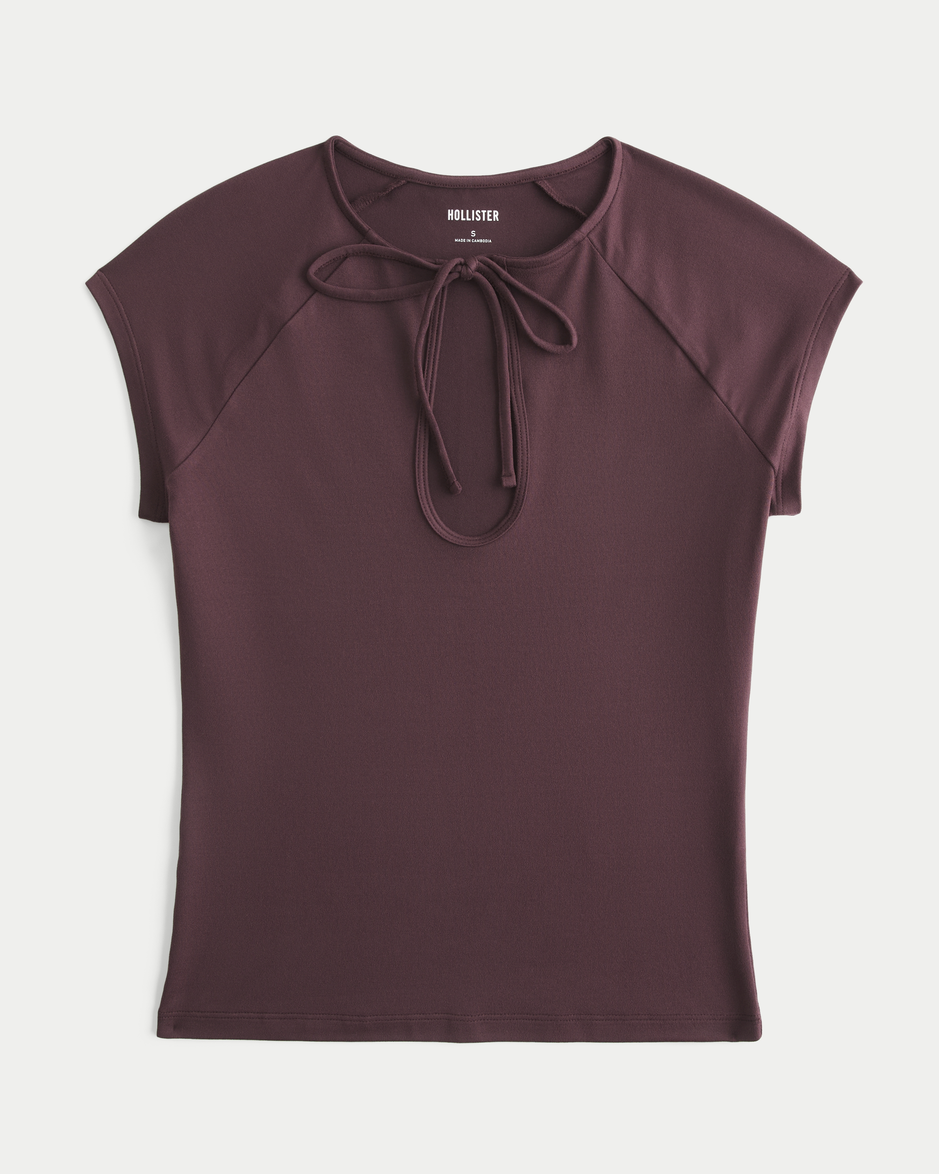Smooth Seamless Fabric Keyhole Top