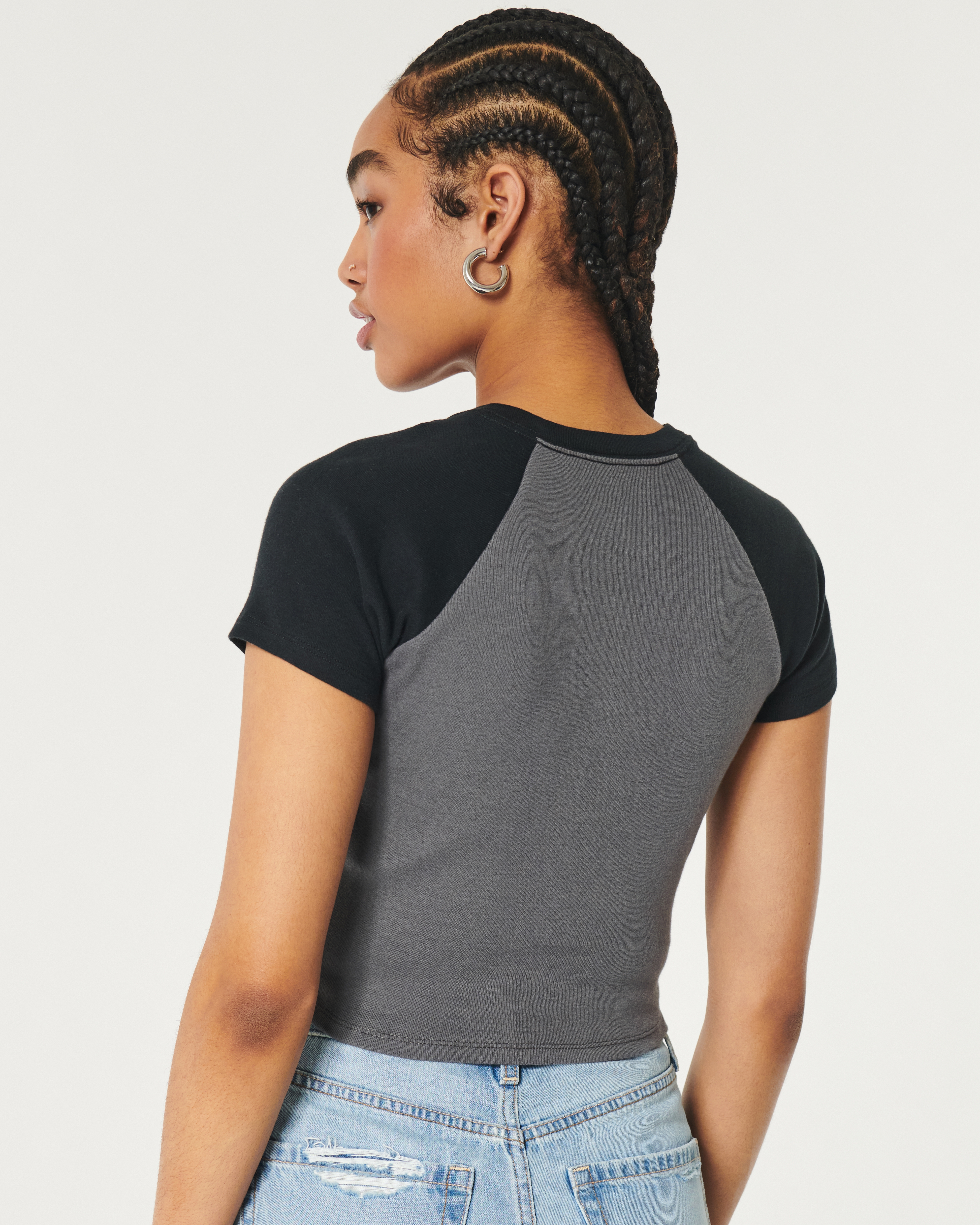 Women's Short-Sleeve Crew Baby Tee | Women's Tops | HollisterCo.com