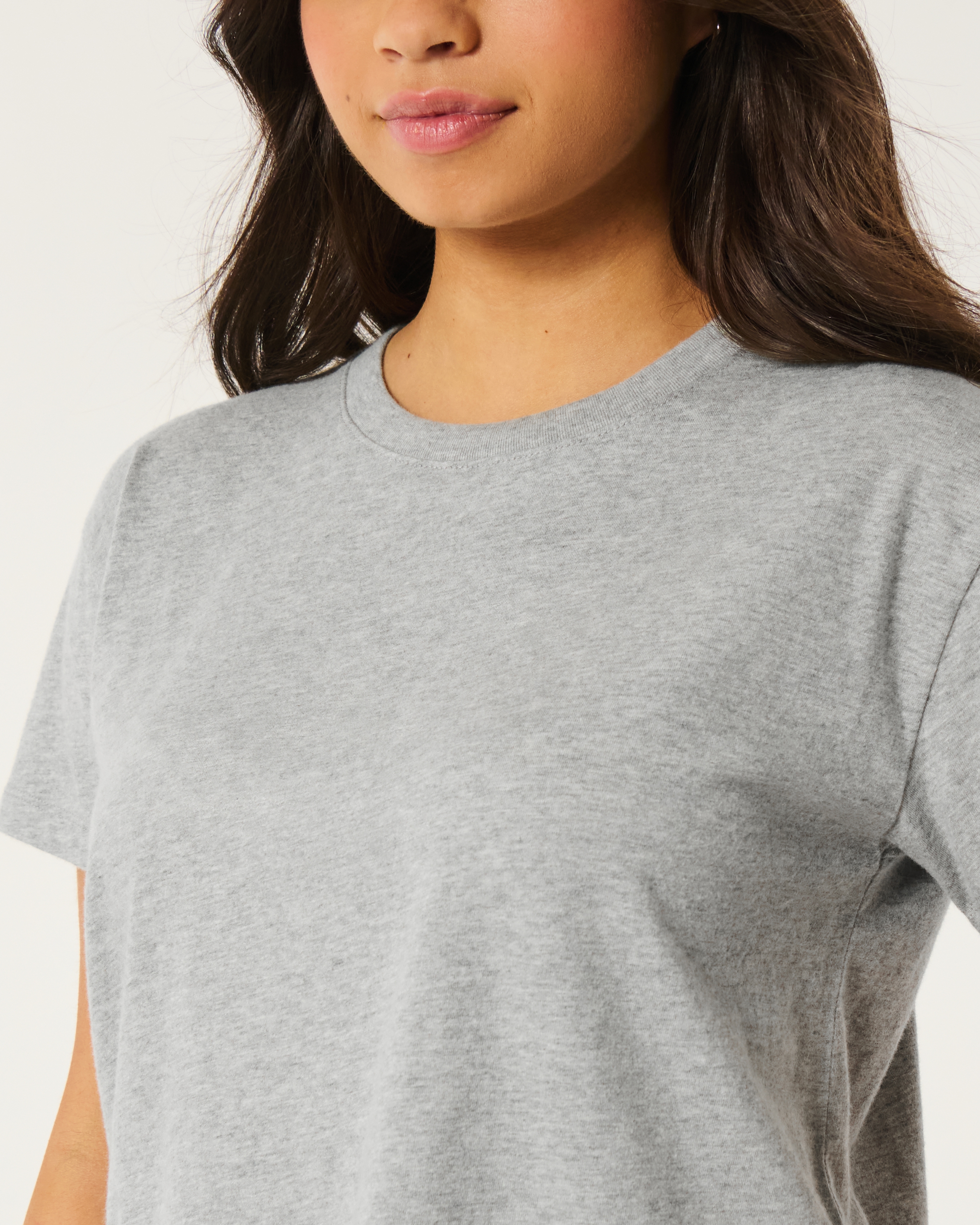 Hollister easy t shirt hotsell