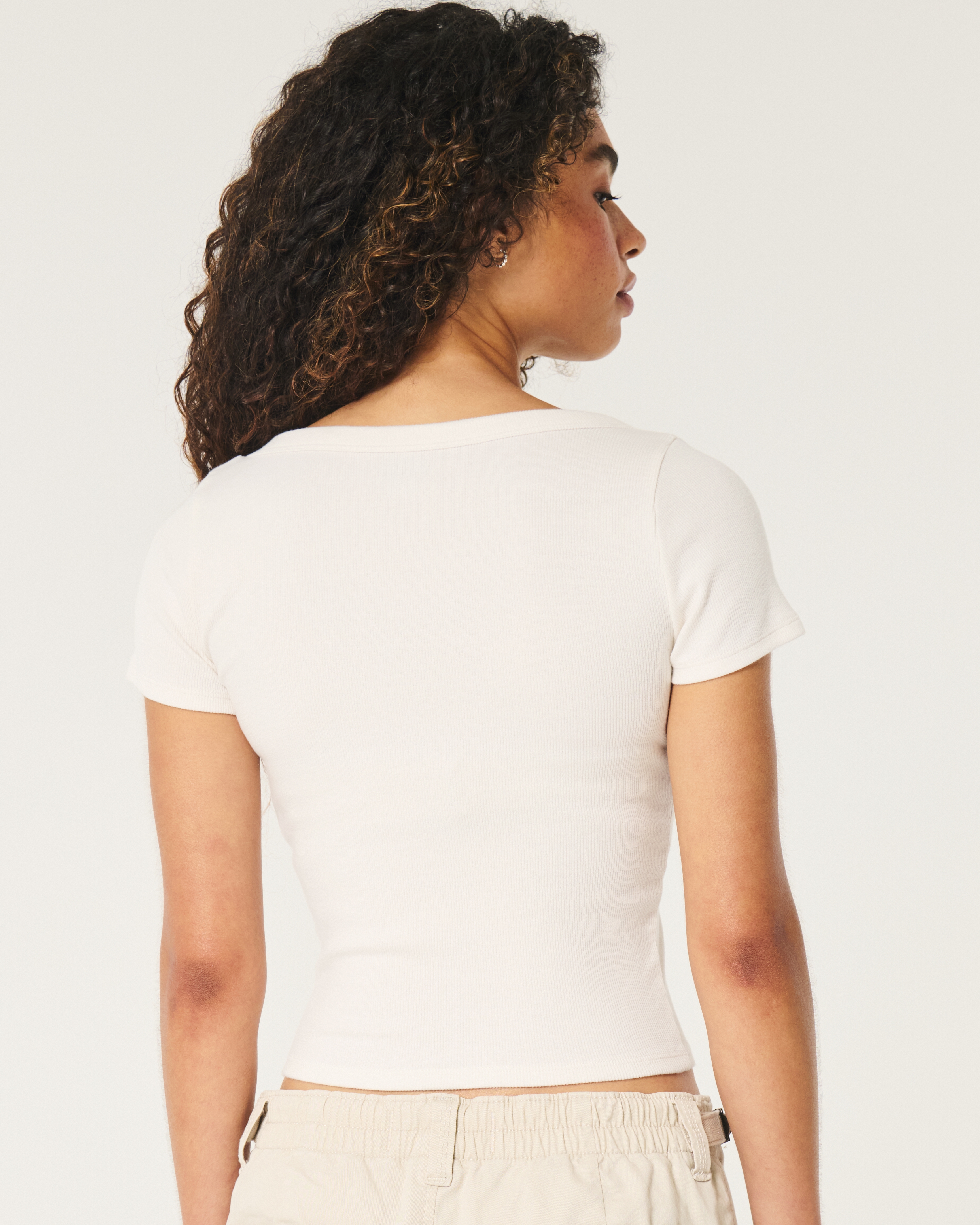 Ribbed Scoop Top
