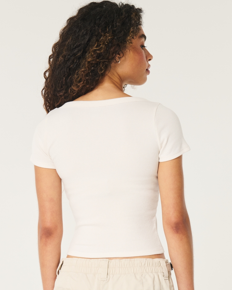 Ribbed Scoop Top