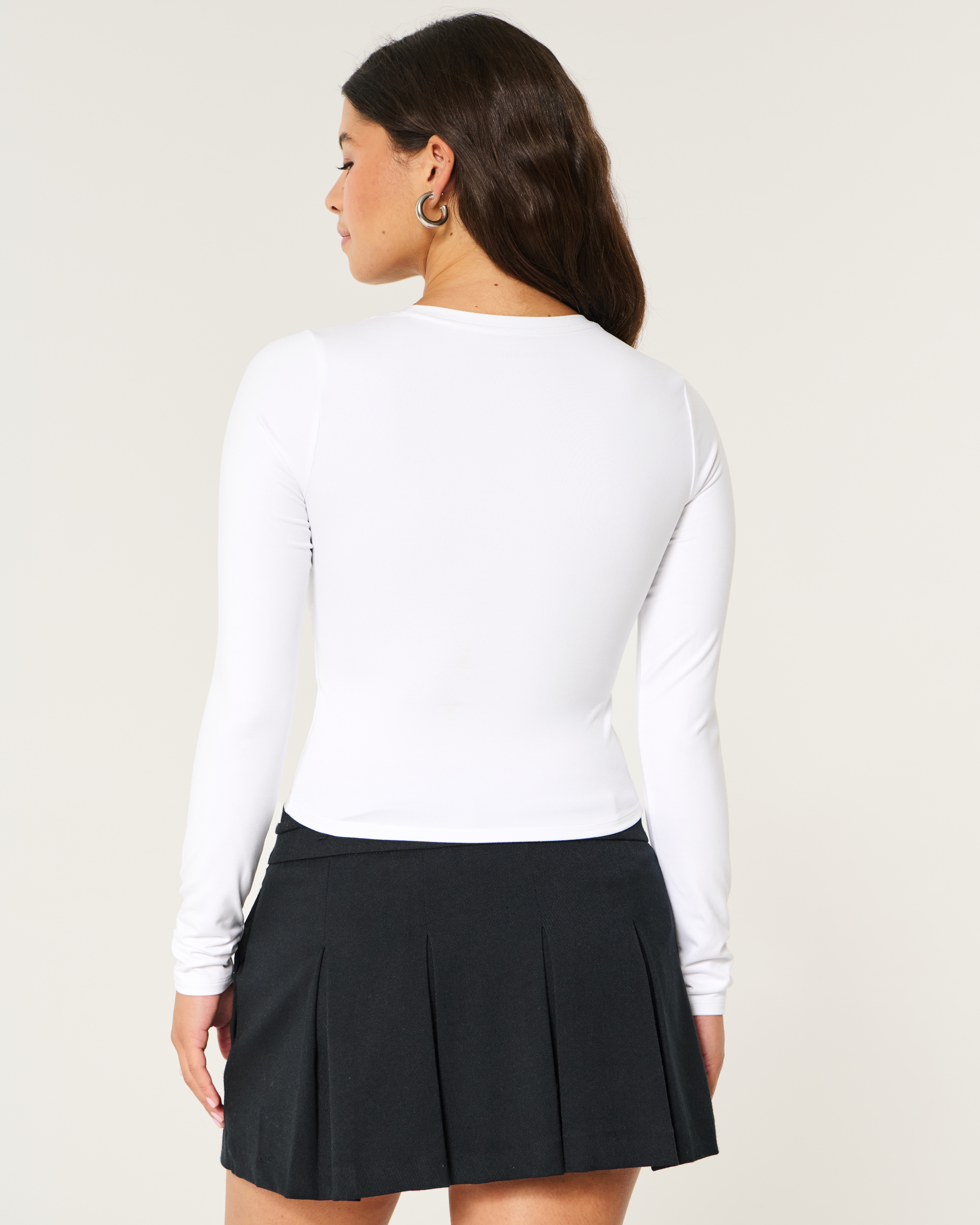 Soft Stretch Seamless Fabric Long-Sleeve Crew Top